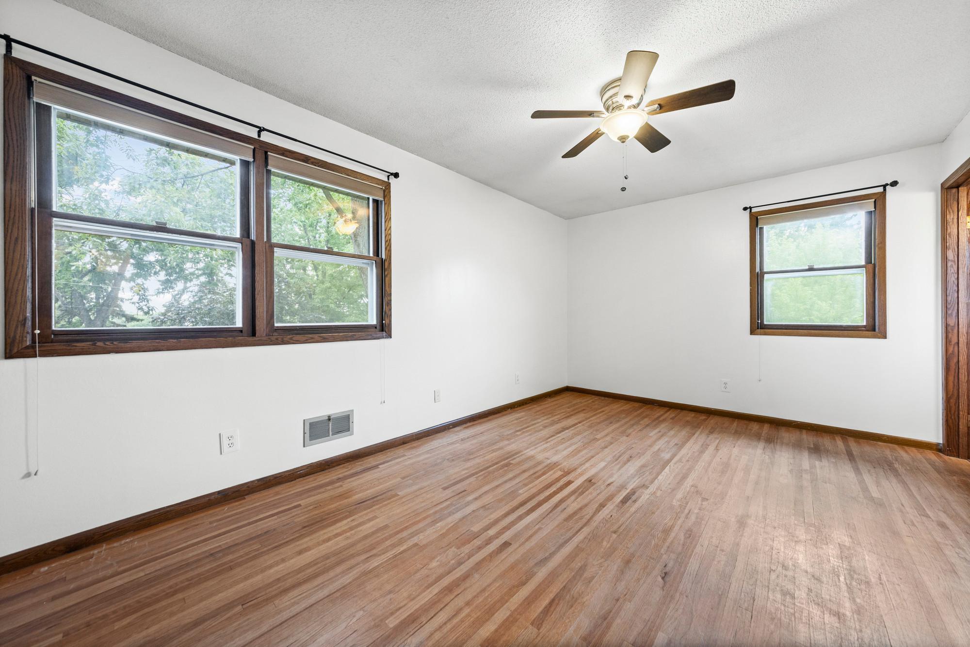 View of Residential at 12916 1st Avenue, Burnsville MN 55337, Burnsville (27 of 64) - Mike Wilen | Minnesota Team Real Estate