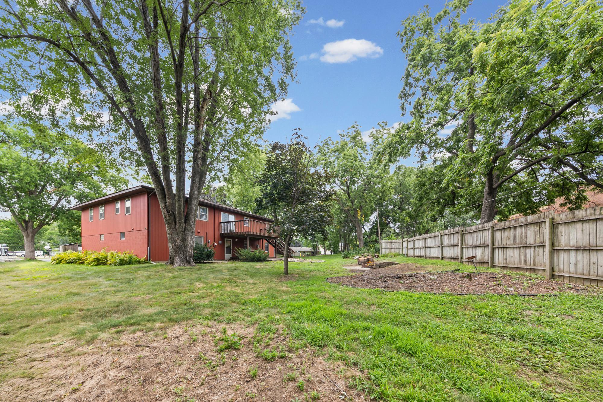 View of Residential at 12916 1st Avenue, Burnsville MN 55337, Burnsville (56 of 64) - Mike Wilen | Minnesota Team Real Estate