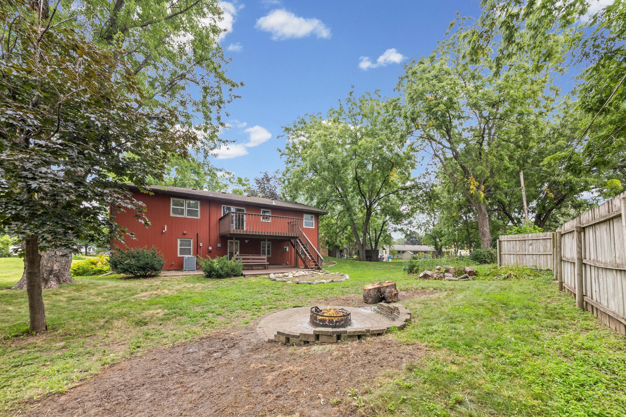 View of Residential at 12916 1st Avenue, Burnsville MN 55337, Burnsville (57 of 64) - Mike Wilen | Minnesota Team Real Estate