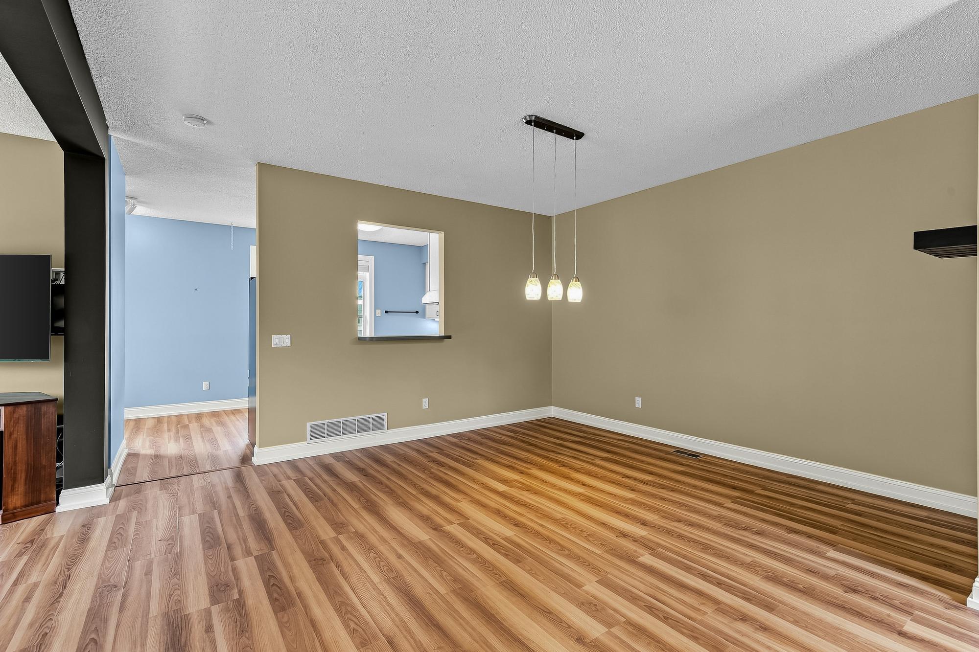 View of Residential at 416 Duke Street, Saint Paul MN 55102, Saint Paul (4 of 40) - Mike Wilen | Minnesota Team Real Estate