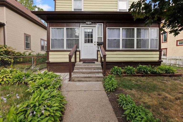 View of Residential at 3529 4th Avenue, Minneapolis MN 55408, Minneapolis (4 of 40) - Mike Wilen | Minnesota Team Real Estate