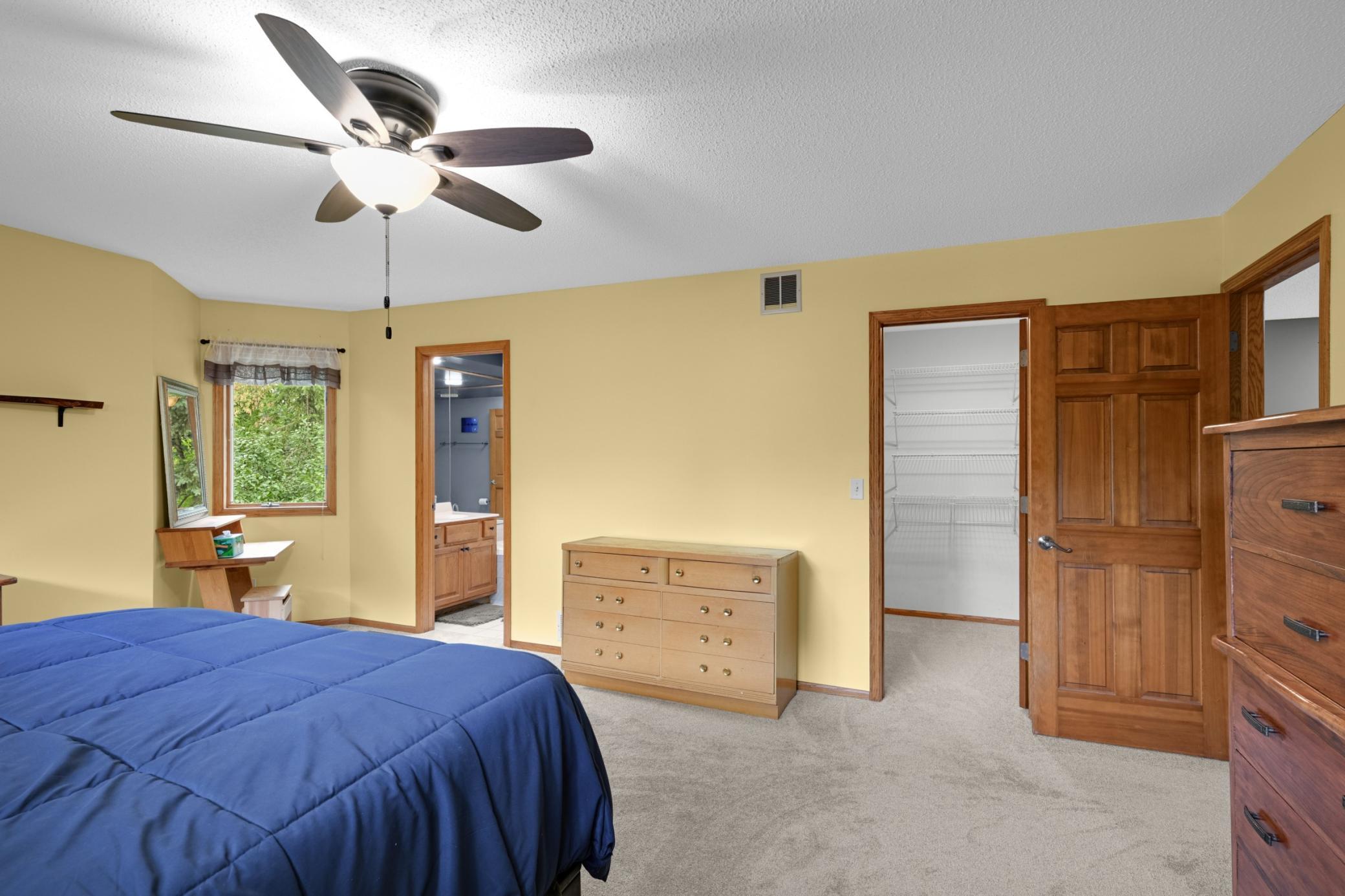 View of Residential at 2152 15th Avenue, North Saint Paul MN 55109, North Saint Paul (24 of 49) - Mike Wilen | Minnesota Team Real Estate