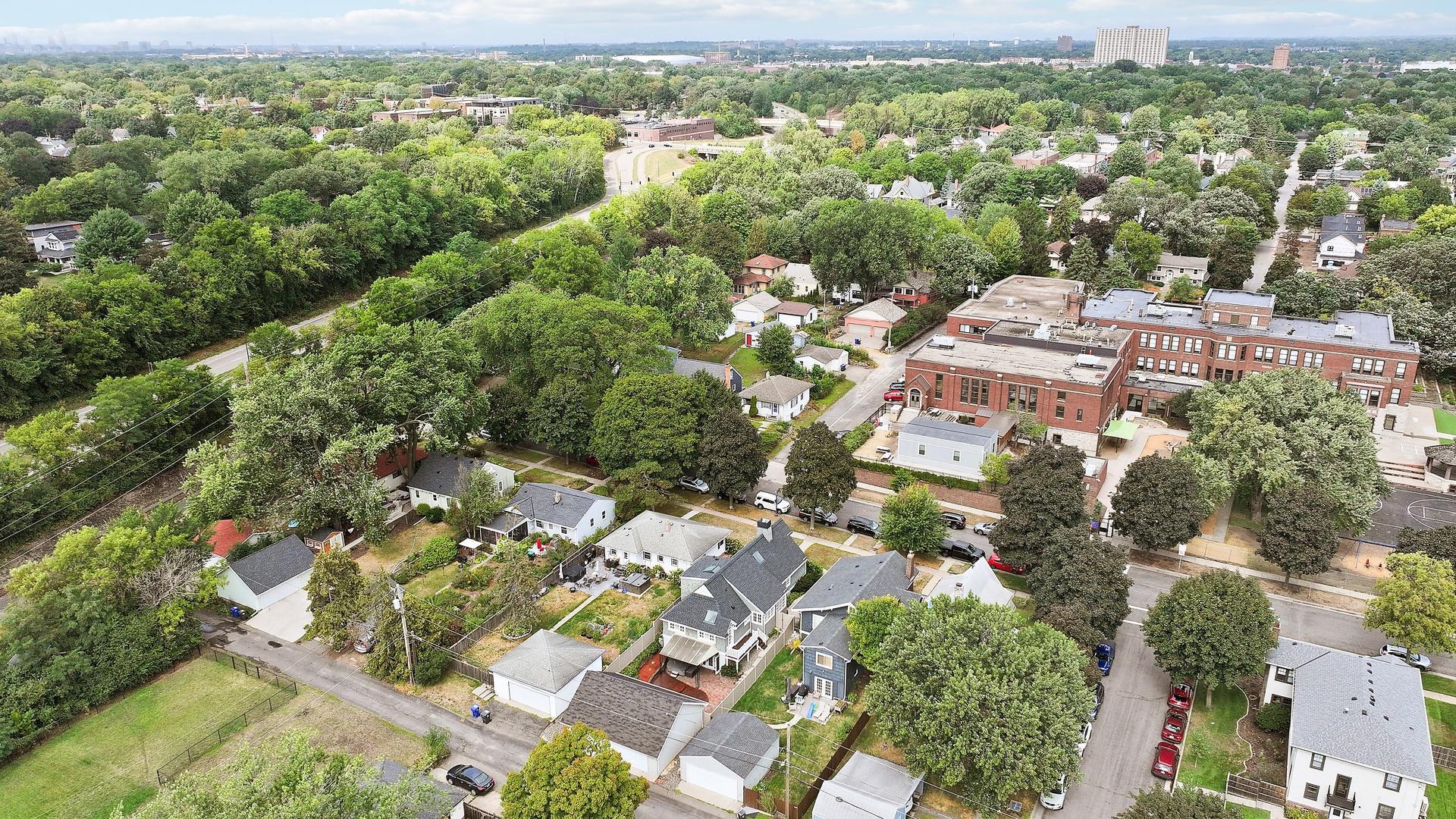 View of Residential at 1170 Fairmount Avenue, Saint Paul MN 55105, Saint Paul (58 of 58) - Mike Wilen | Minnesota Team Real Estate