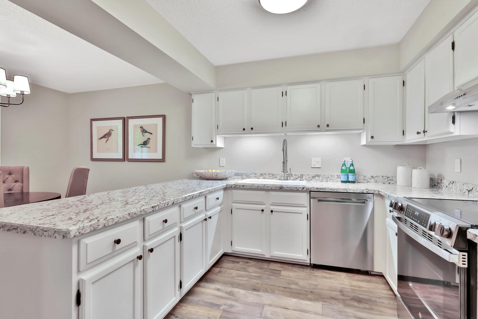 View of Residential at 15641 27th Avenue, Plymouth MN 55447, Plymouth (8 of 23) - Mike Wilen | Minnesota Team Real Estate