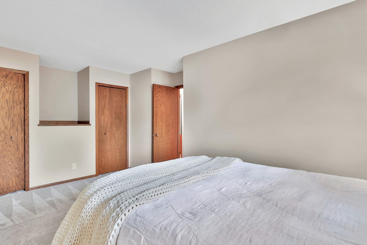 View of Residential at 15641 27th Avenue, Plymouth MN 55447, Plymouth (15 of 23) - Mike Wilen | Minnesota Team Real Estate