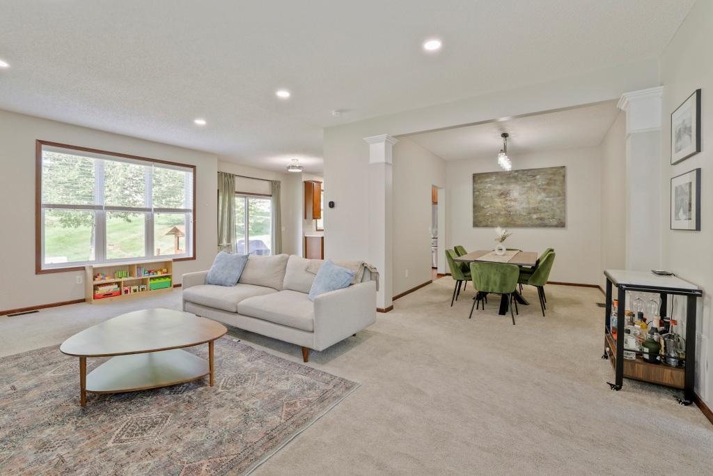 View of Residential at 2321 Woodcrest Drive, Woodbury MN 55129, Woodbury (4 of 28) - Mike Wilen | Minnesota Team Real Estate