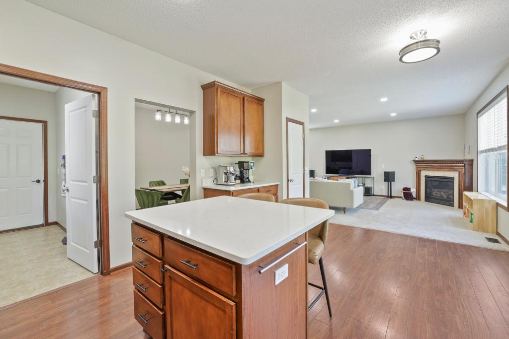 View of Residential at 2321 Woodcrest Drive, Woodbury MN 55129, Woodbury (10 of 28) - Mike Wilen | Minnesota Team Real Estate