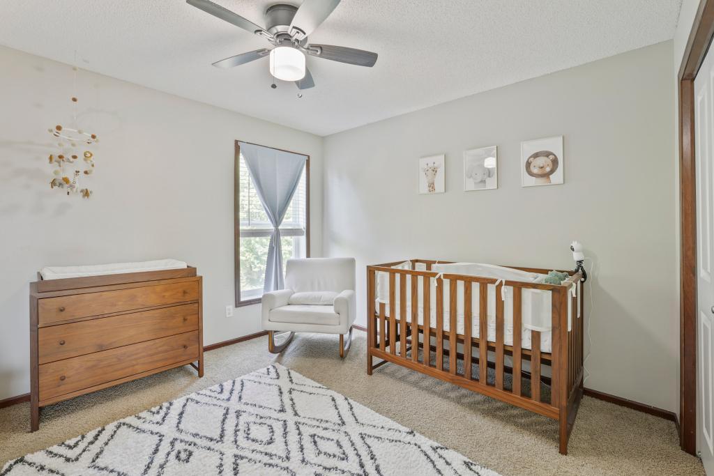 View of Residential at 2321 Woodcrest Drive, Woodbury MN 55129, Woodbury (22 of 28) - Mike Wilen | Minnesota Team Real Estate
