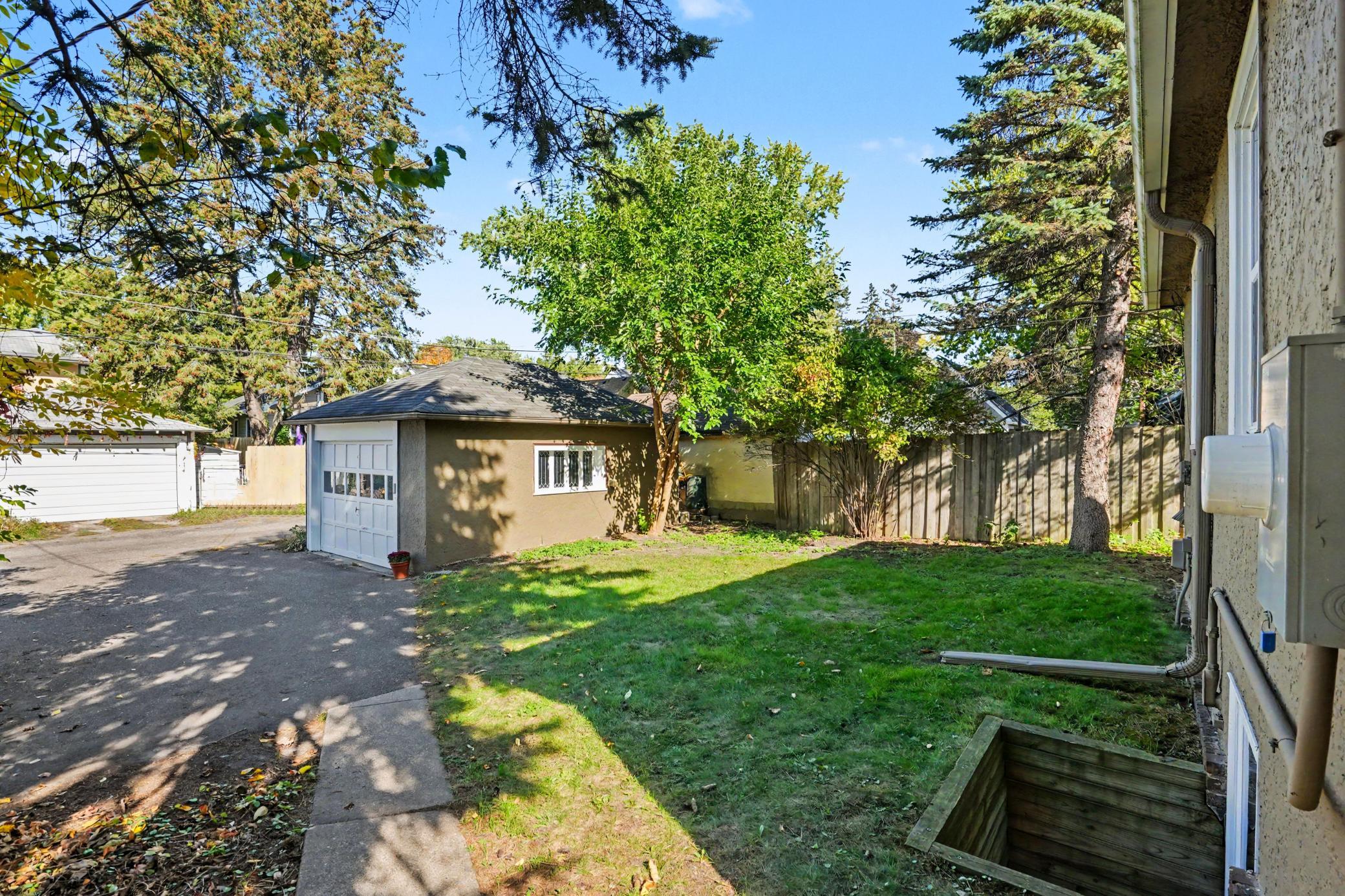 View of Residential at 2115 Palace Avenue, Saint Paul MN 55105, Saint Paul (23 of 30) - Mike Wilen | Minnesota Team Real Estate