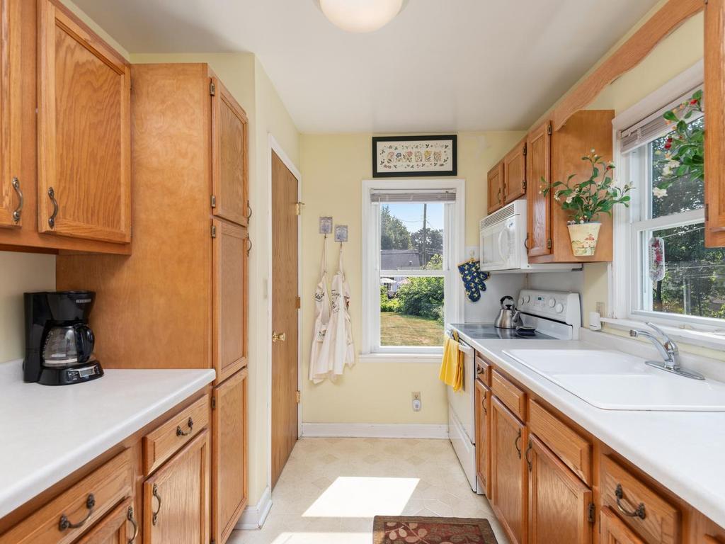View of Residential at 6315 Knox Avenue, Richfield MN 55423, Richfield (7 of 27) - Mike Wilen | Minnesota Team Real Estate