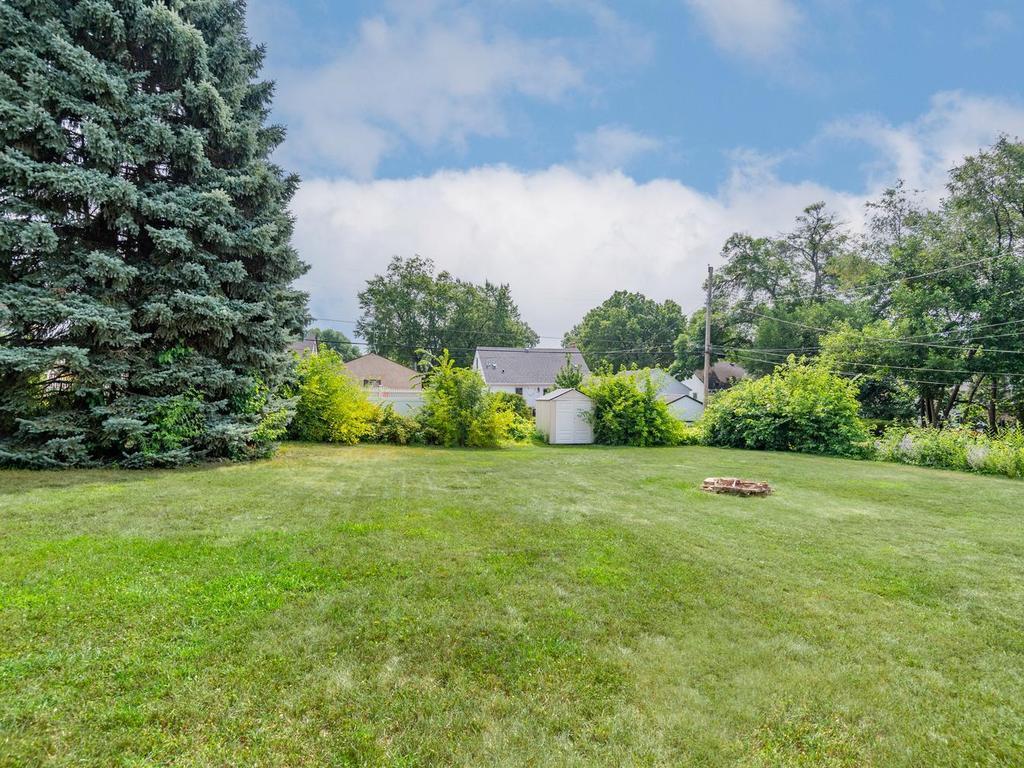 View of Residential at 6315 Knox Avenue, Richfield MN 55423, Richfield (24 of 27) - Mike Wilen | Minnesota Team Real Estate