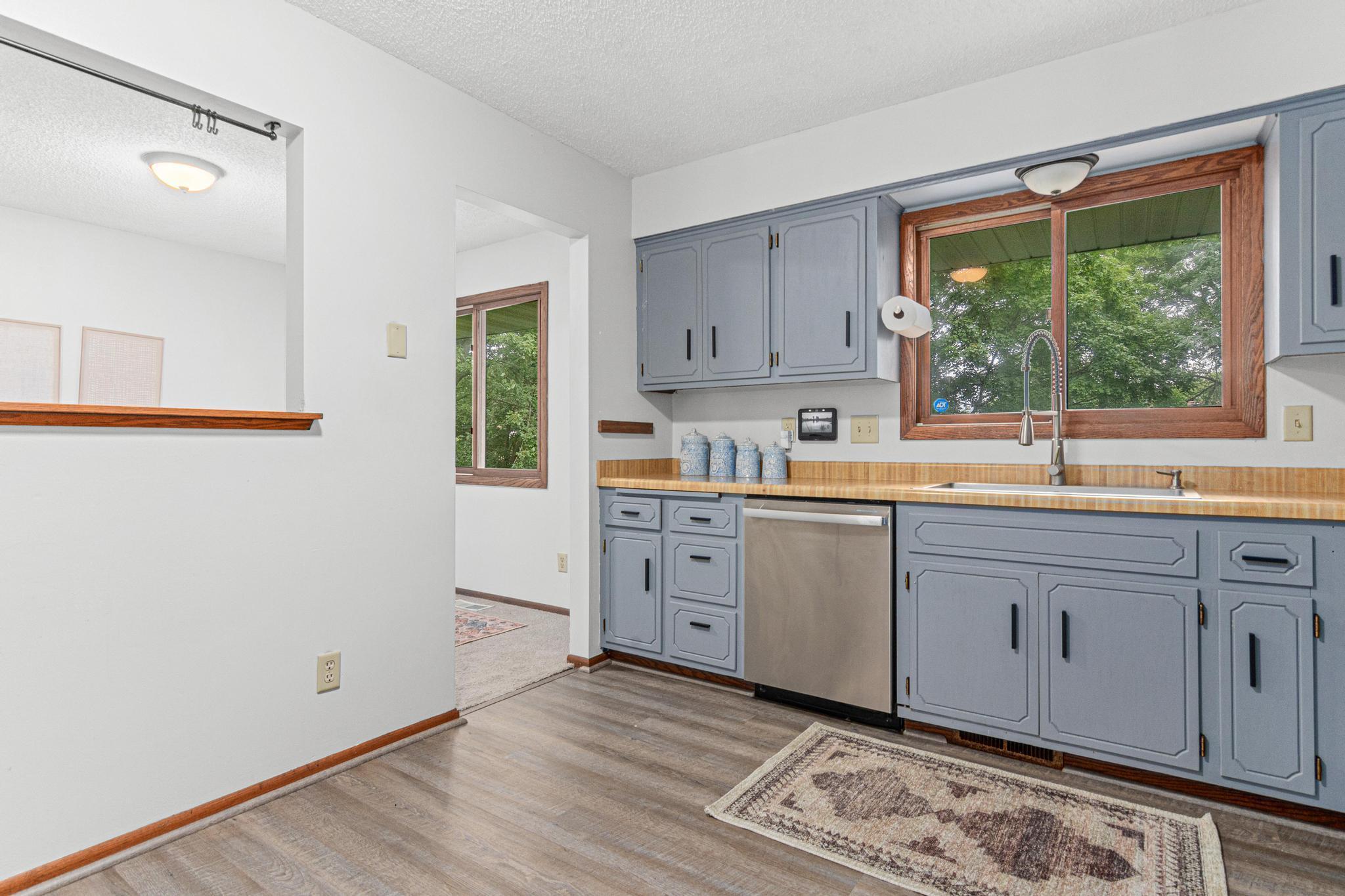 View of Residential at 2400 125th Street, Burnsville MN 55337, Burnsville (13 of 39) - Mike Wilen | Minnesota Team Real Estate