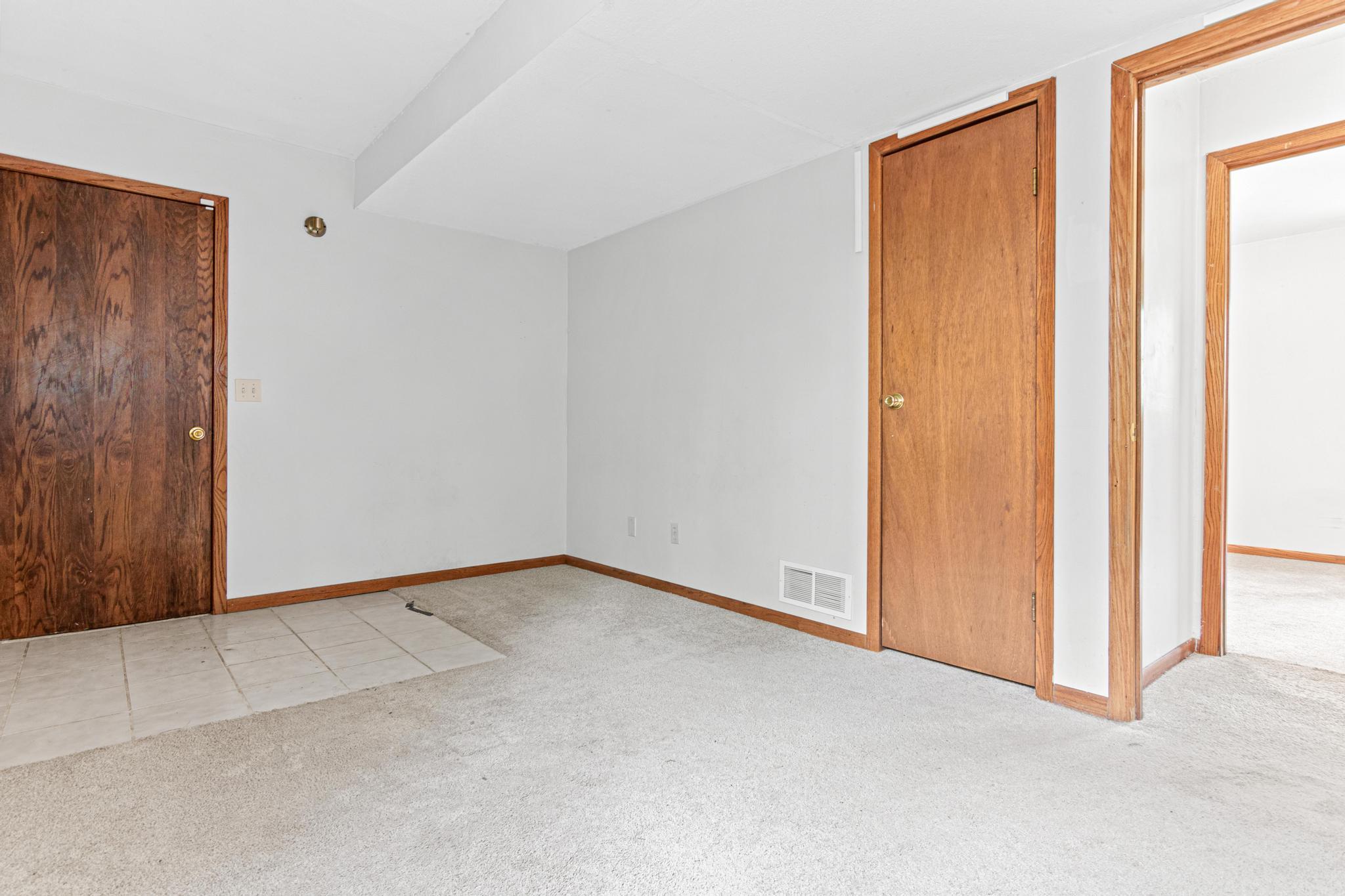 View of Residential at 2400 125th Street, Burnsville MN 55337, Burnsville (26 of 39) - Mike Wilen | Minnesota Team Real Estate