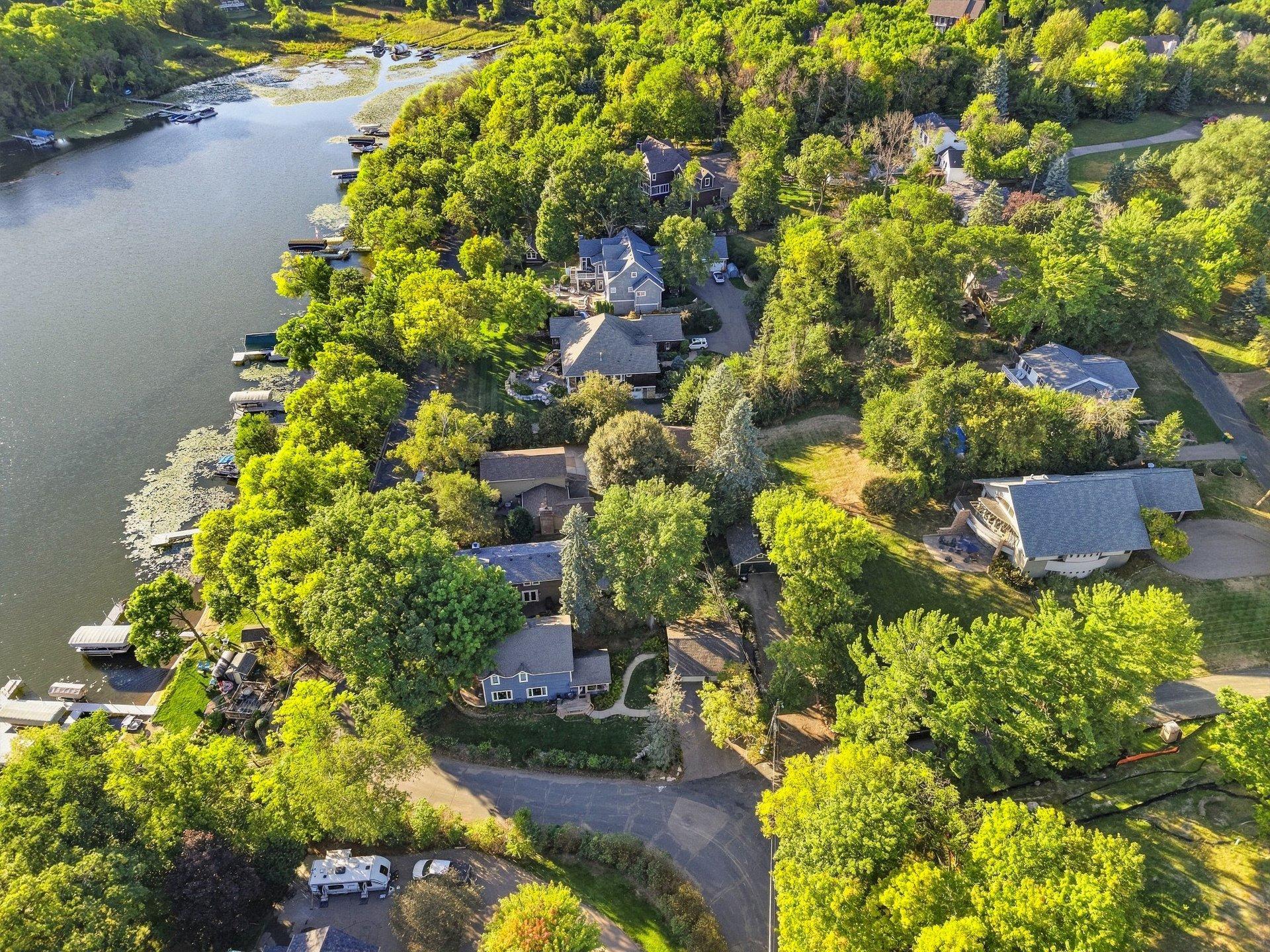 View of Residential at 510 Pleasant View Road, Chanhassen MN 55317, Chanhassen (49 of 84) - Mike Wilen | Minnesota Team Real Estate