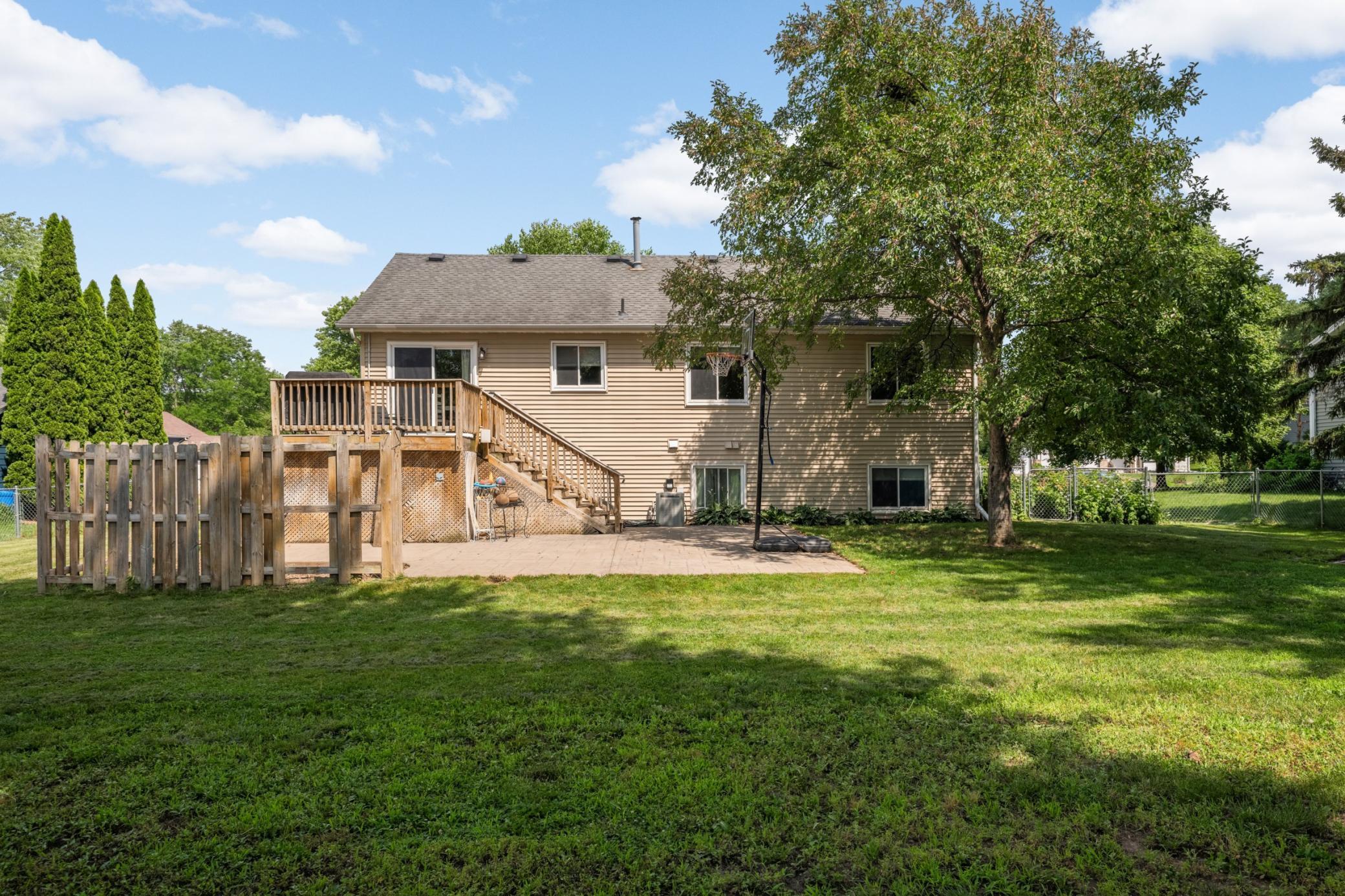 View of Residential at 4089 Pennsylvania Avenue, Eagan MN 55123, Eagan (28 of 39) - Mike Wilen | Minnesota Team Real Estate