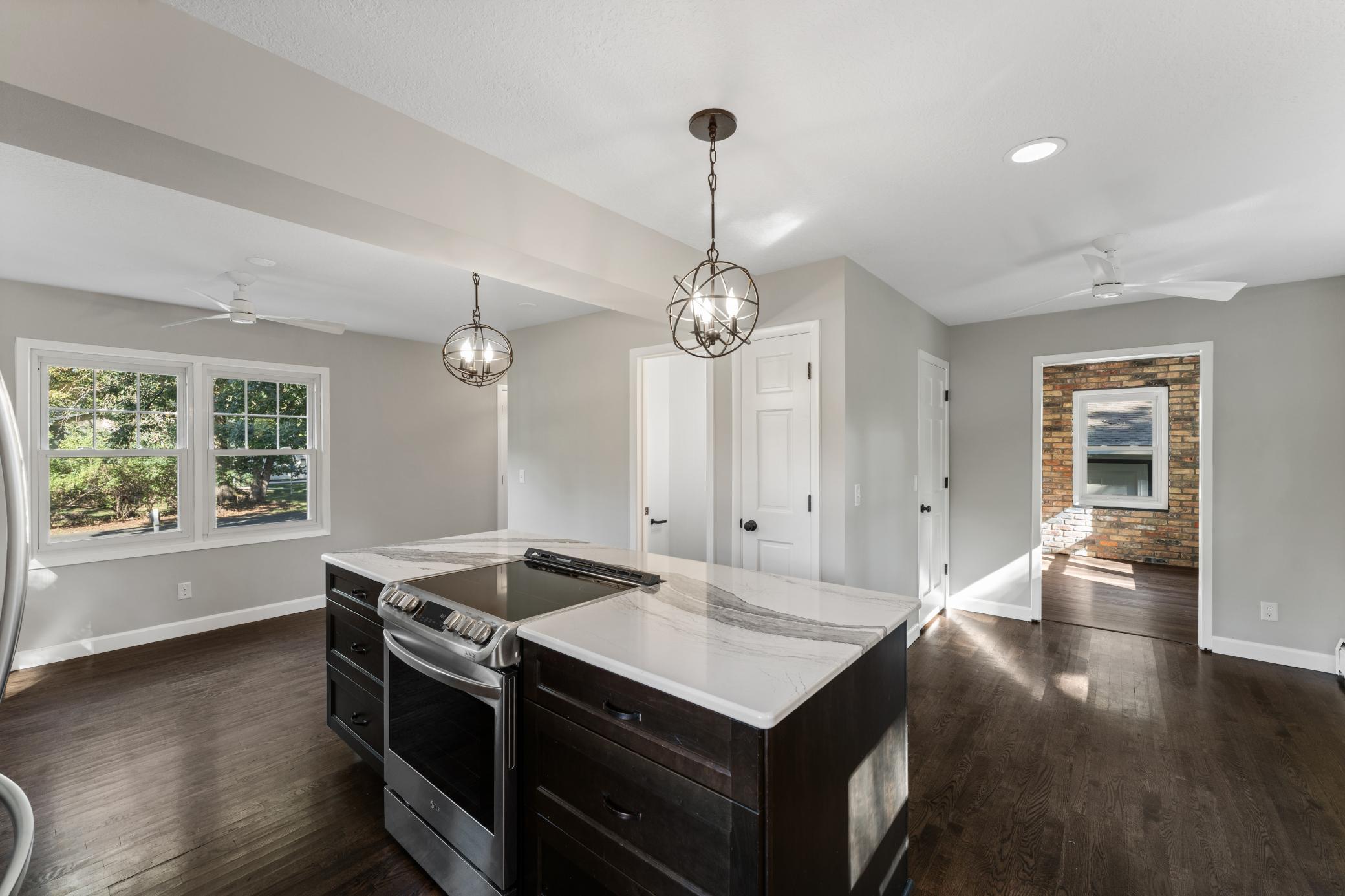 View of Residential at 928 Griffin Avenue, Mahtomedi MN 55115, Mahtomedi (7 of 47) - Mike Wilen | Minnesota Team Real Estate