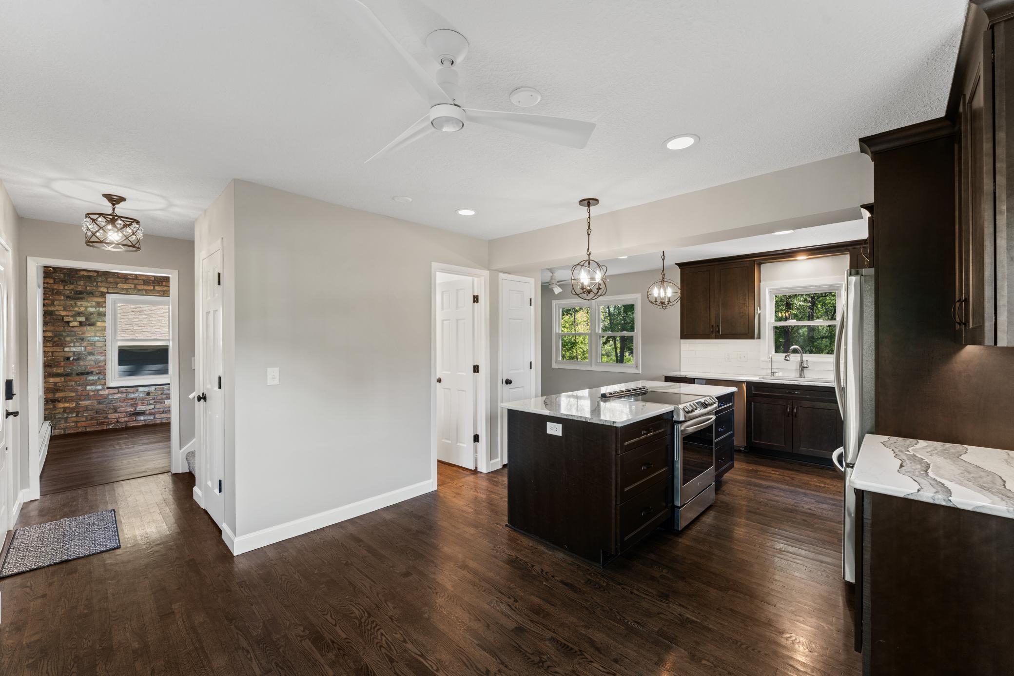 View of Residential at 928 Griffin Avenue, Mahtomedi MN 55115, Mahtomedi (10 of 47) - Mike Wilen | Minnesota Team Real Estate
