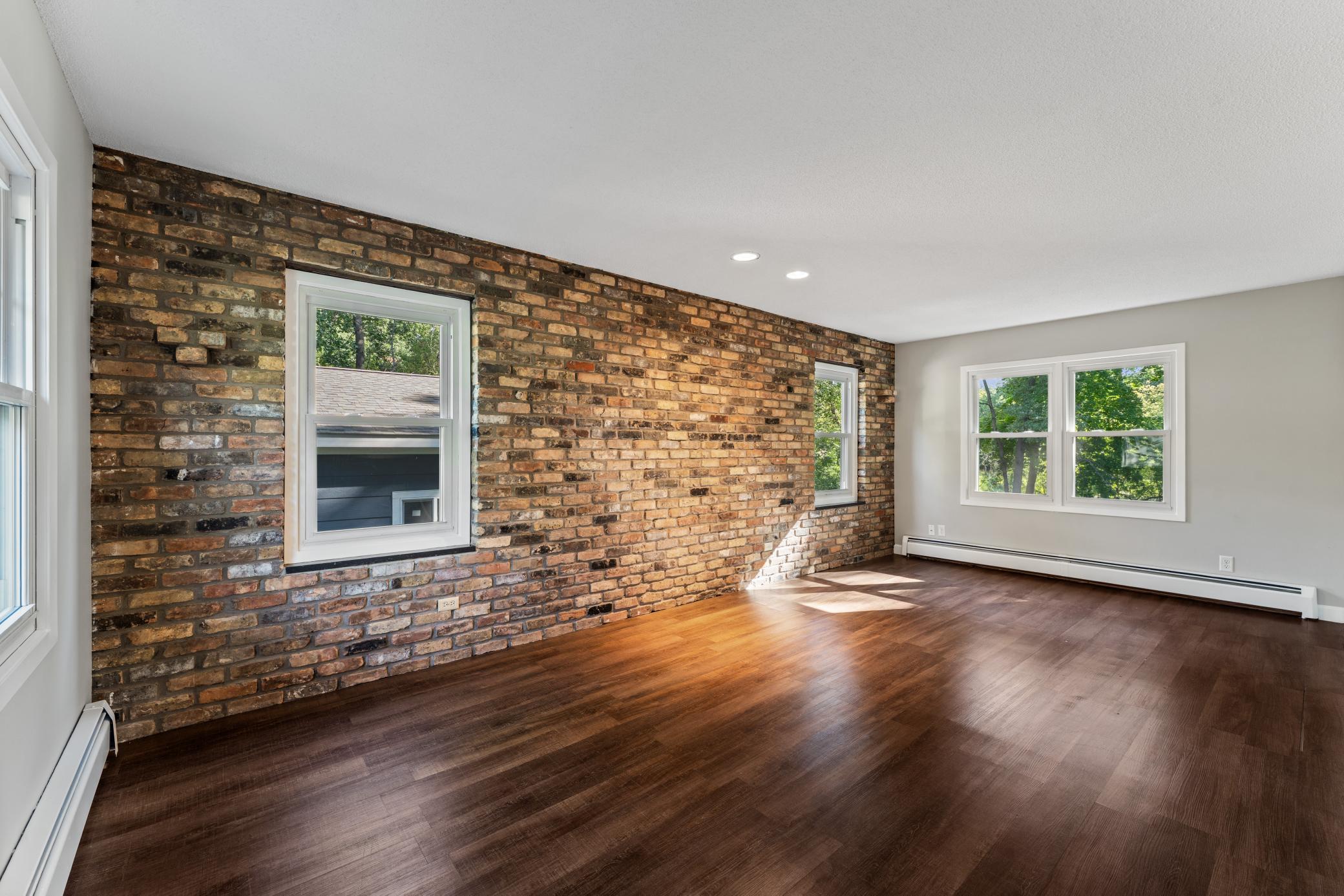 View of Residential at 928 Griffin Avenue, Mahtomedi MN 55115, Mahtomedi (15 of 47) - Mike Wilen | Minnesota Team Real Estate