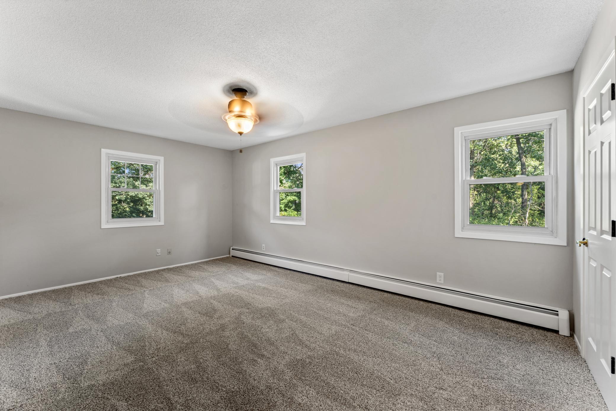 View of Residential at 928 Griffin Avenue, Mahtomedi MN 55115, Mahtomedi (23 of 47) - Mike Wilen | Minnesota Team Real Estate