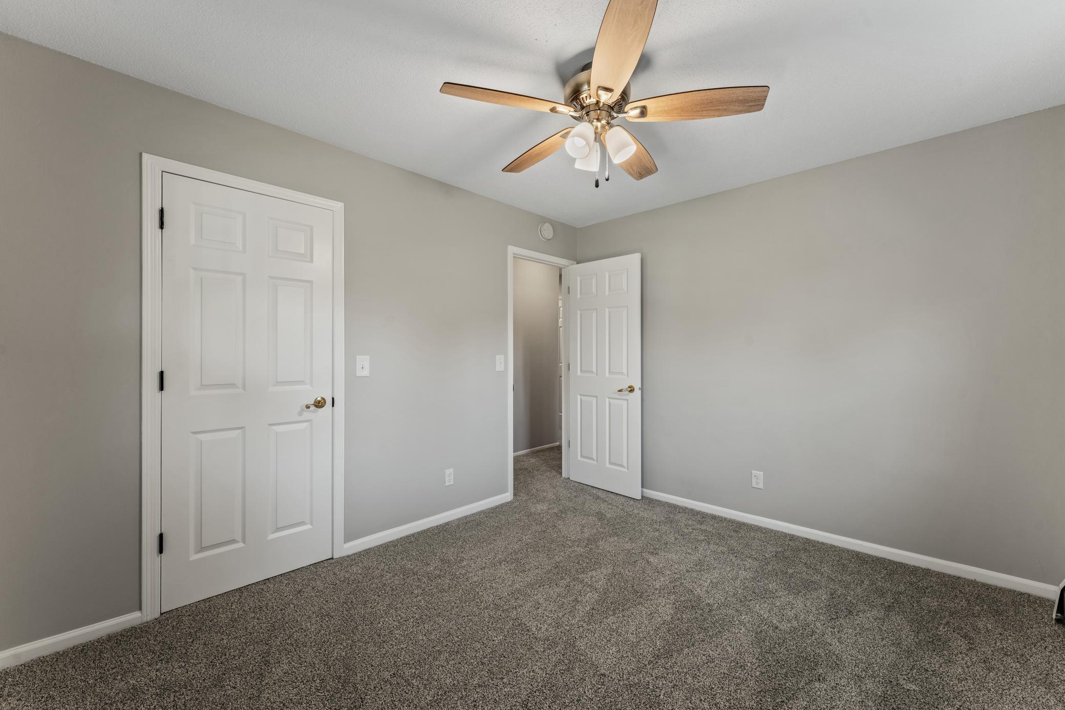 View of Residential at 928 Griffin Avenue, Mahtomedi MN 55115, Mahtomedi (22 of 47) - Mike Wilen | Minnesota Team Real Estate