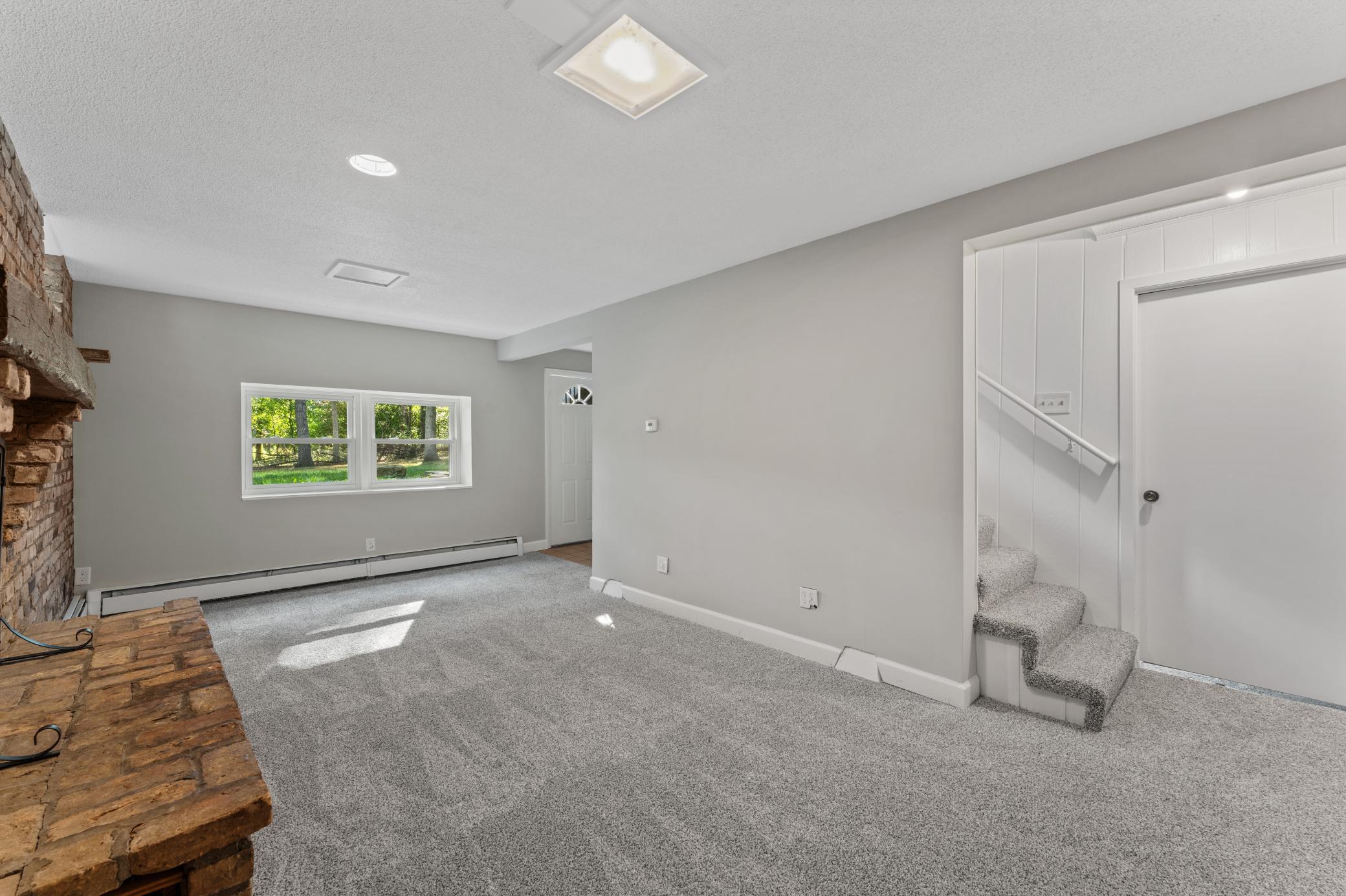 View of Residential at 928 Griffin Avenue, Mahtomedi MN 55115, Mahtomedi (30 of 47) - Mike Wilen | Minnesota Team Real Estate