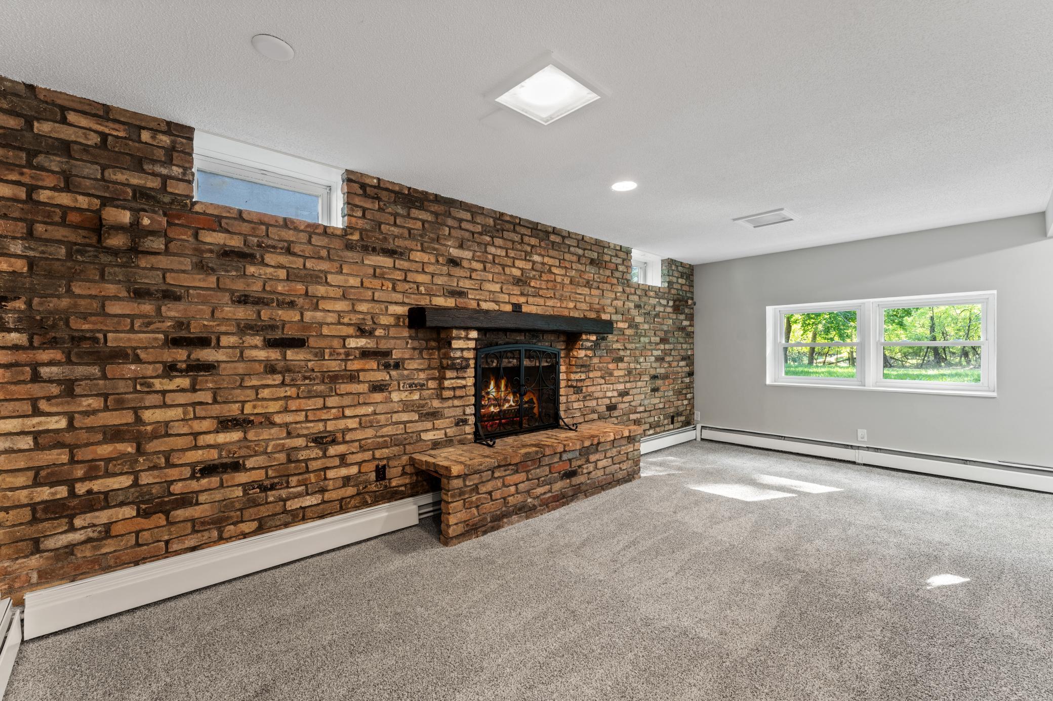 View of Residential at 928 Griffin Avenue, Mahtomedi MN 55115, Mahtomedi (29 of 47) - Mike Wilen | Minnesota Team Real Estate