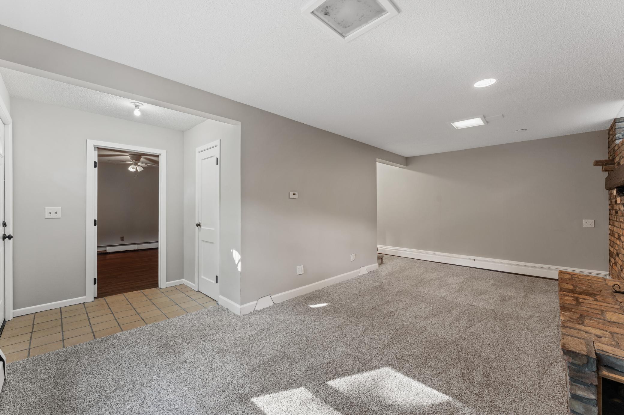 View of Residential at 928 Griffin Avenue, Mahtomedi MN 55115, Mahtomedi (31 of 47) - Mike Wilen | Minnesota Team Real Estate