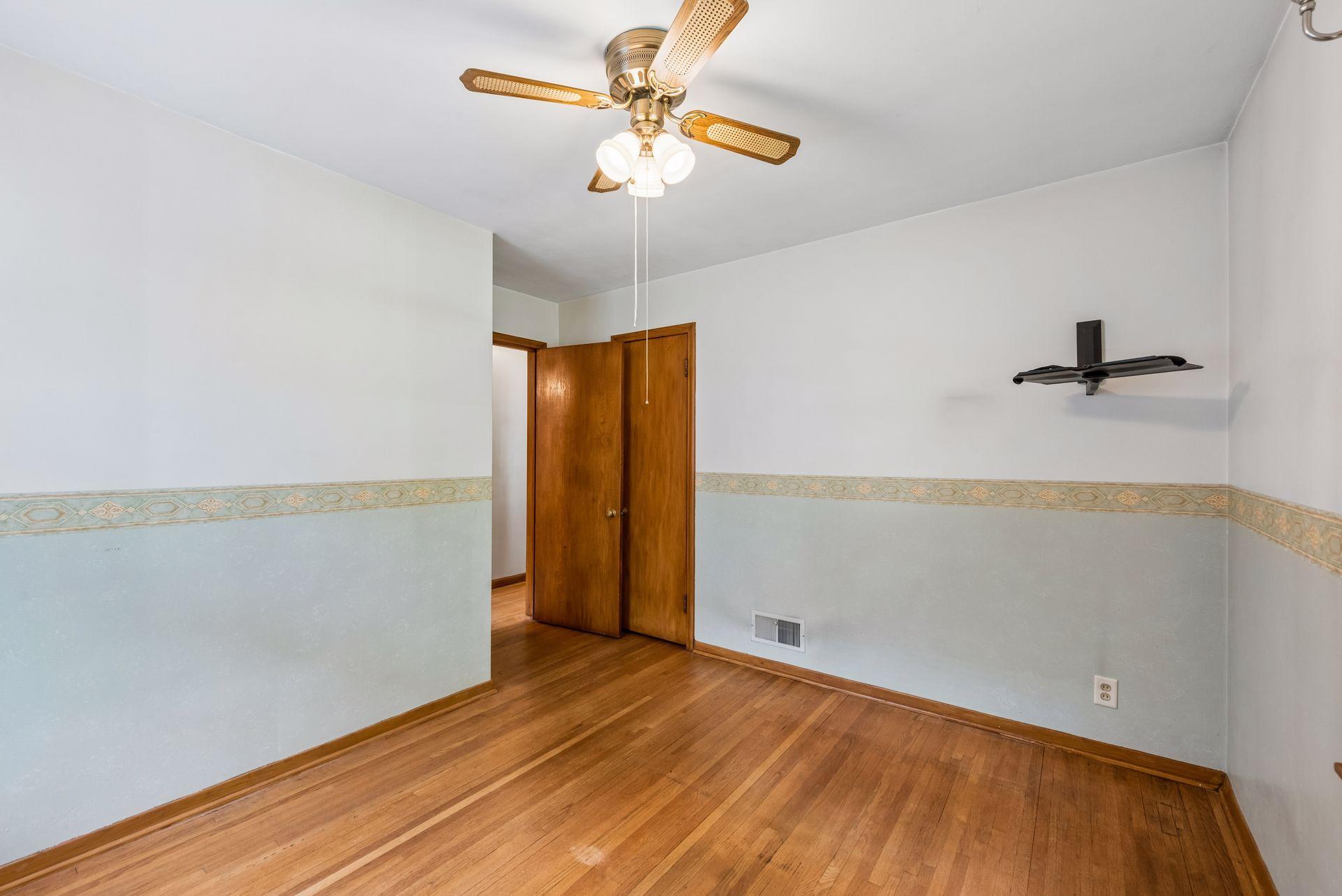 View of Residential at 3637 Orchard Avenue, Robbinsdale MN 55422, Robbinsdale (18 of 43) - Mike Wilen | Minnesota Team Real Estate