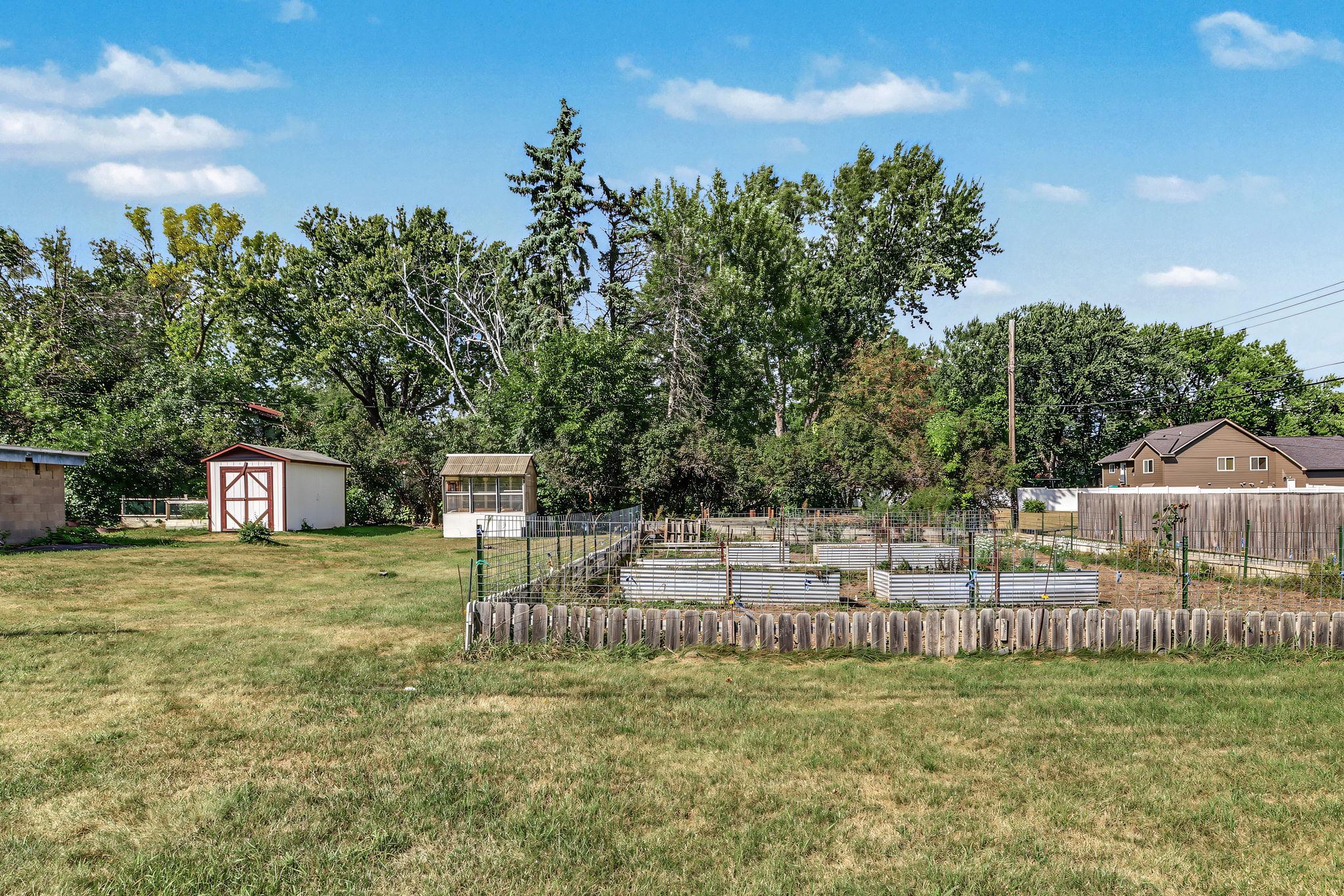 View of Residential at 3004 Bellaire Avenue, Maplewood MN 55109, Maplewood (33 of 47) - Mike Wilen | Minnesota Team Real Estate