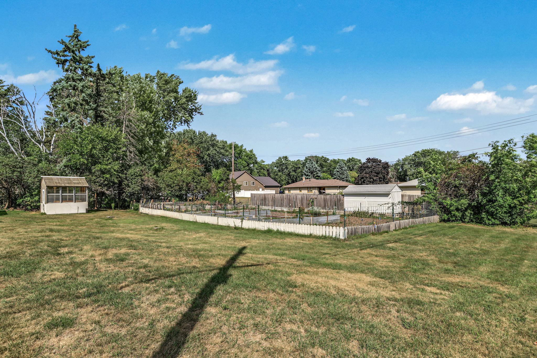 View of Residential at 3004 Bellaire Avenue, Maplewood MN 55109, Maplewood (7 of 47) - Mike Wilen | Minnesota Team Real Estate