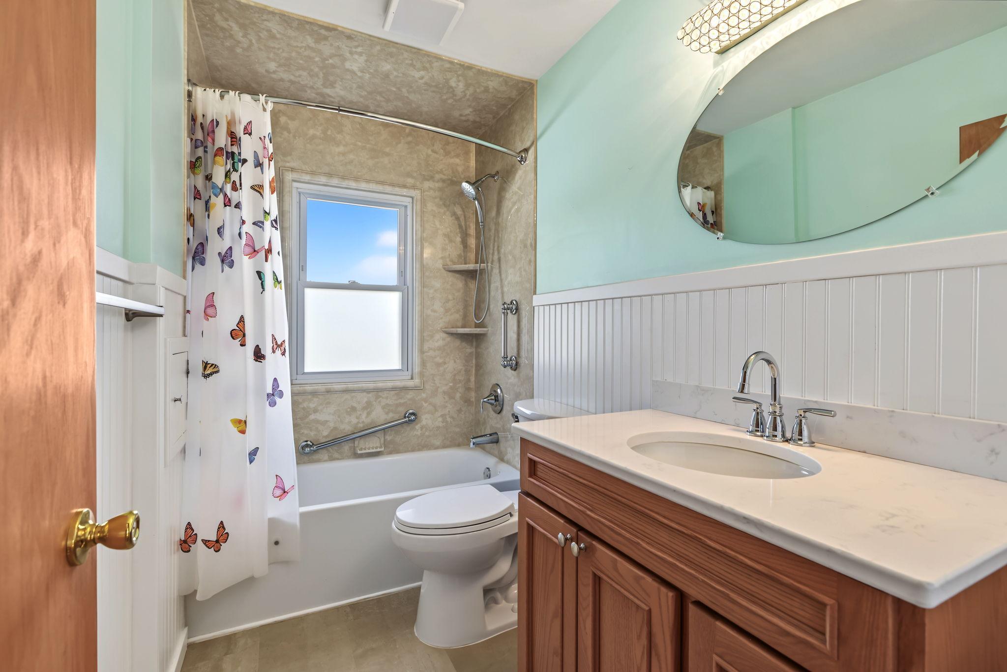 View of Residential at 3004 Bellaire Avenue, Maplewood MN 55109, Maplewood (4 of 47) - Mike Wilen | Minnesota Team Real Estate