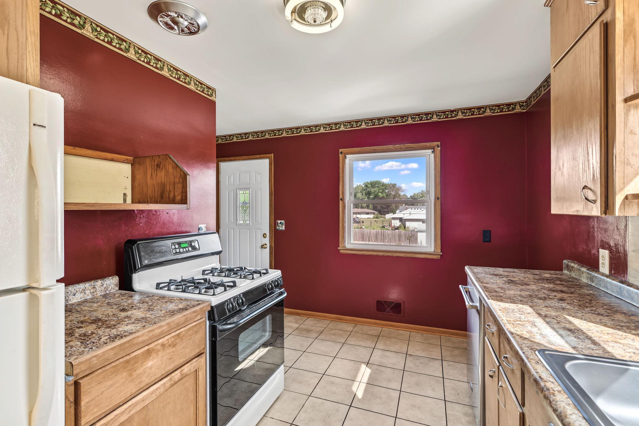 View of Residential at 3004 Bellaire Avenue, Maplewood MN 55109, Maplewood (18 of 47) - Mike Wilen | Minnesota Team Real Estate