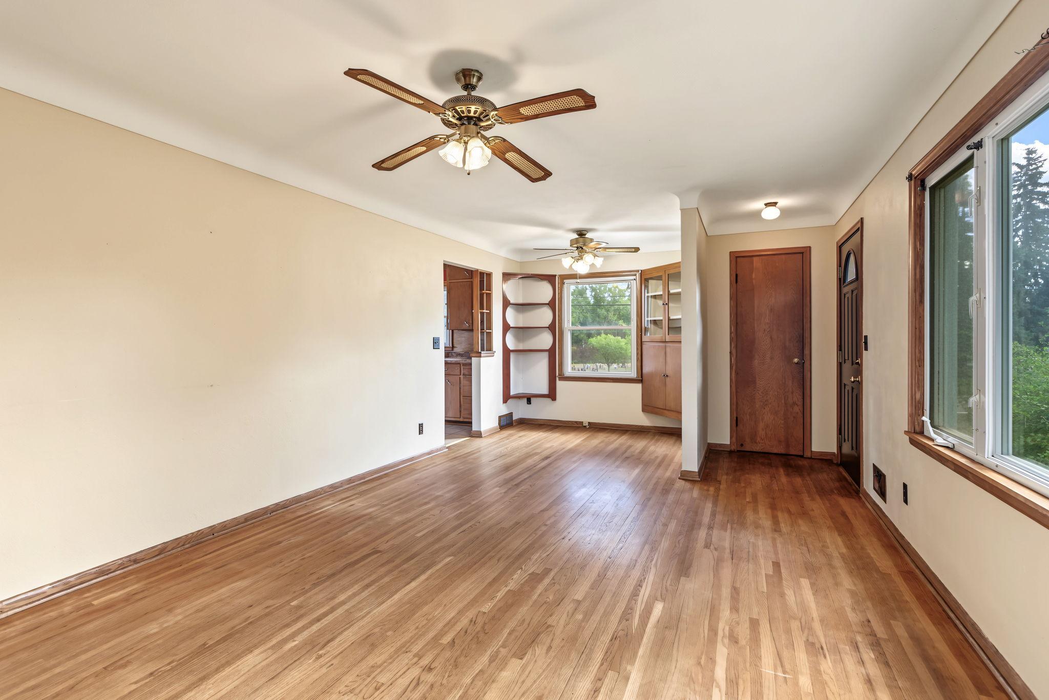 View of Residential at 3004 Bellaire Avenue, Maplewood MN 55109, Maplewood (12 of 47) - Mike Wilen | Minnesota Team Real Estate