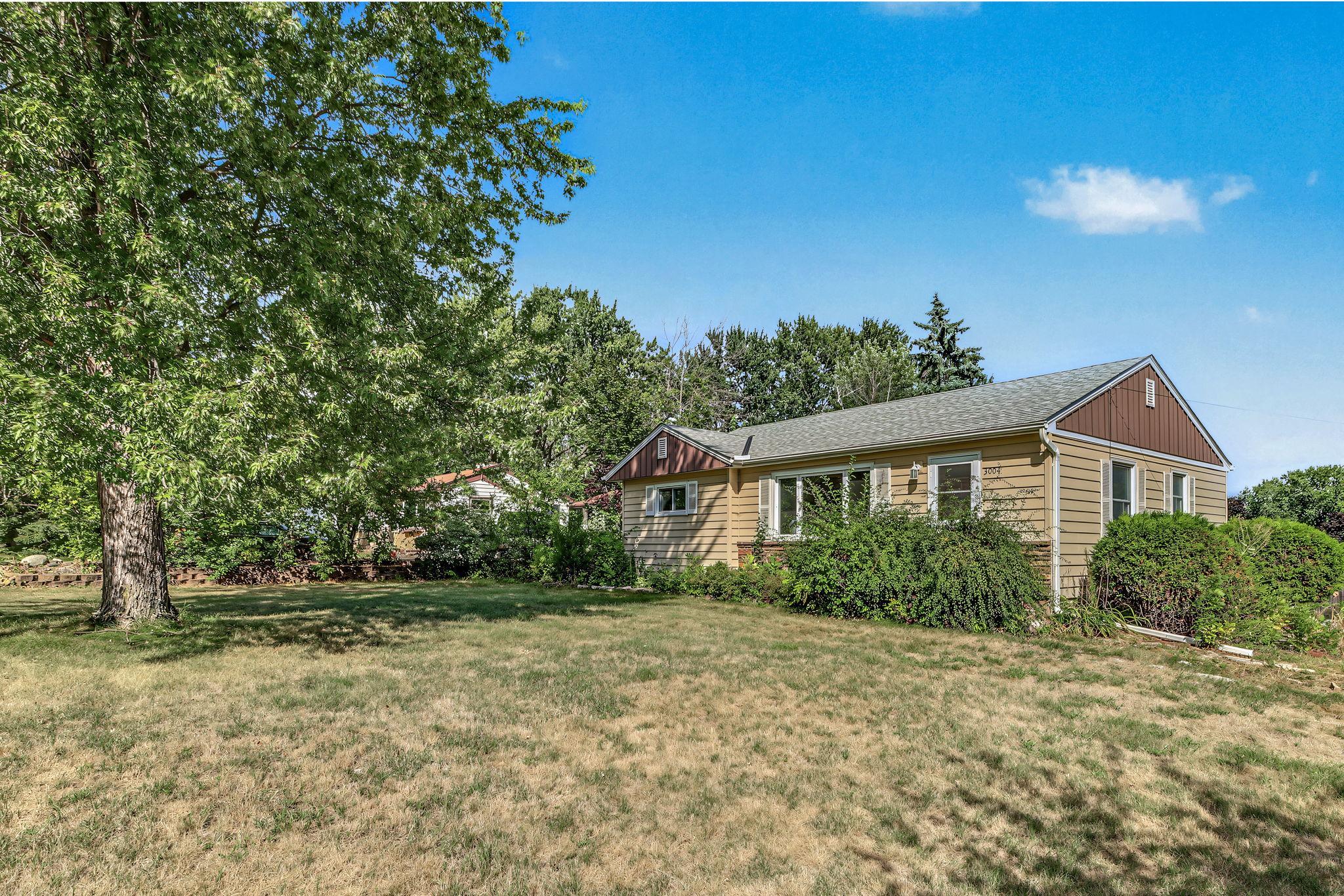 View of Single Family at 3004 Bellaire Avenue, Maplewood - Mike Wilen | Minnesota Team Real Estate