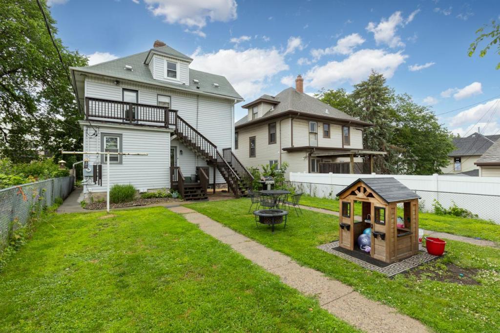 View of Residential Income at 1122 Marshall Avenue, Saint Paul MN 55104, Saint Paul (36 of 36) - Mike Wilen | Minnesota Team Real Estate