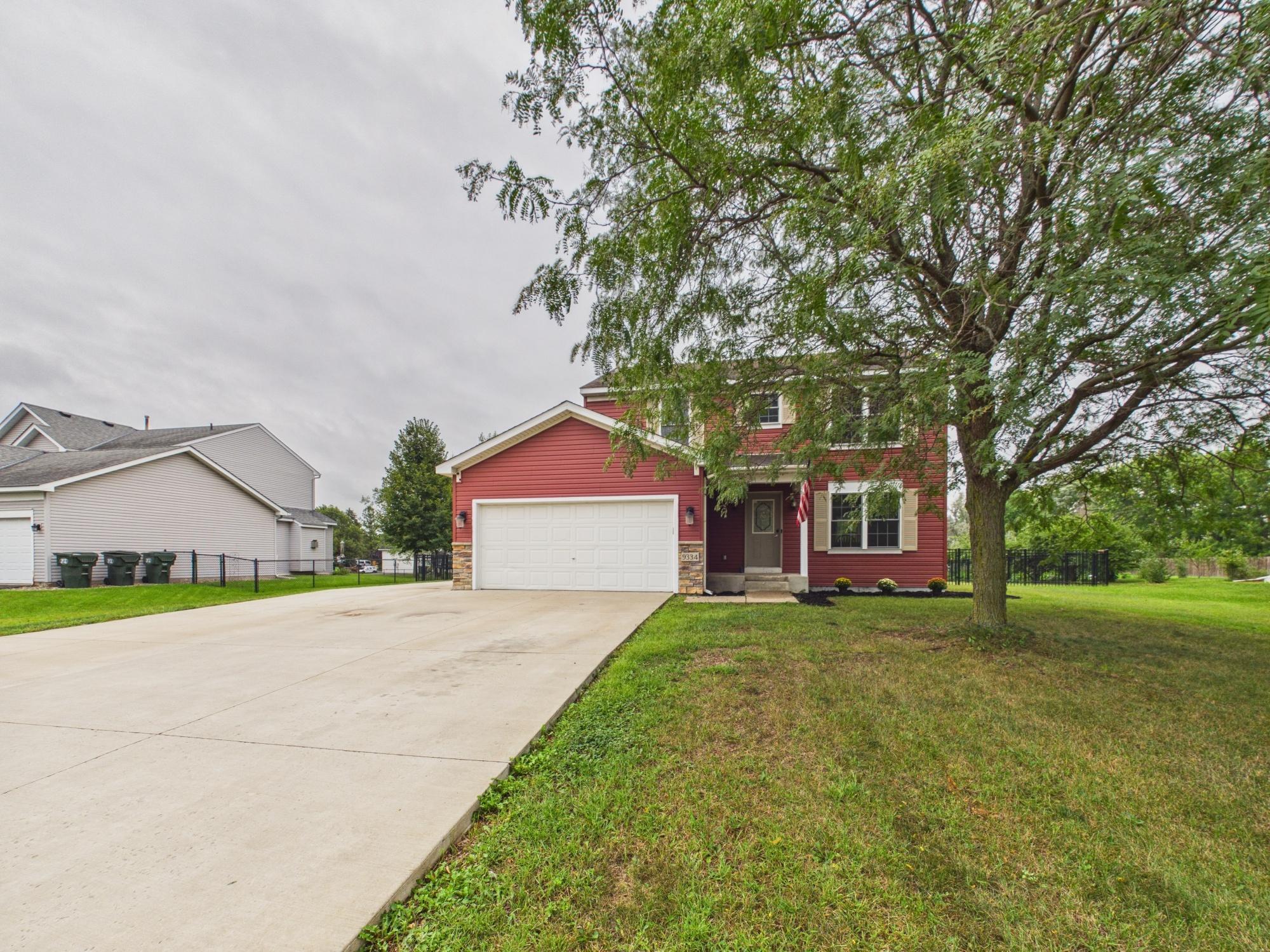 View of Single Family at 9334 204th Street, Lakeville - Mike Wilen | Minnesota Team Real Estate