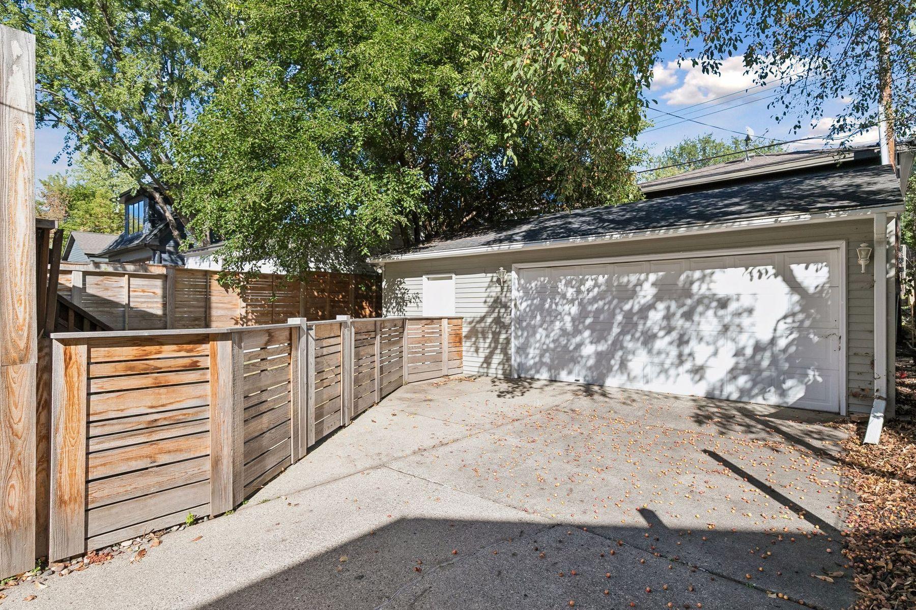 View of Residential at 4525 Abbott Avenue, Minneapolis MN 55410, Minneapolis (29 of 36) - Mike Wilen | Minnesota Team Real Estate