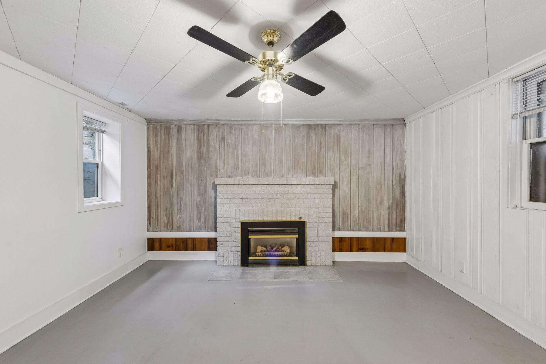 View of Residential at 4525 Abbott Avenue, Minneapolis MN 55410, Minneapolis (27 of 36) - Mike Wilen | Minnesota Team Real Estate