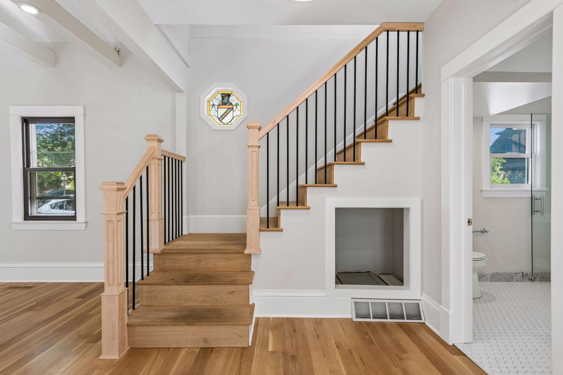 View of Residential at 4525 Abbott Avenue, Minneapolis MN 55410, Minneapolis (19 of 36) - Mike Wilen | Minnesota Team Real Estate