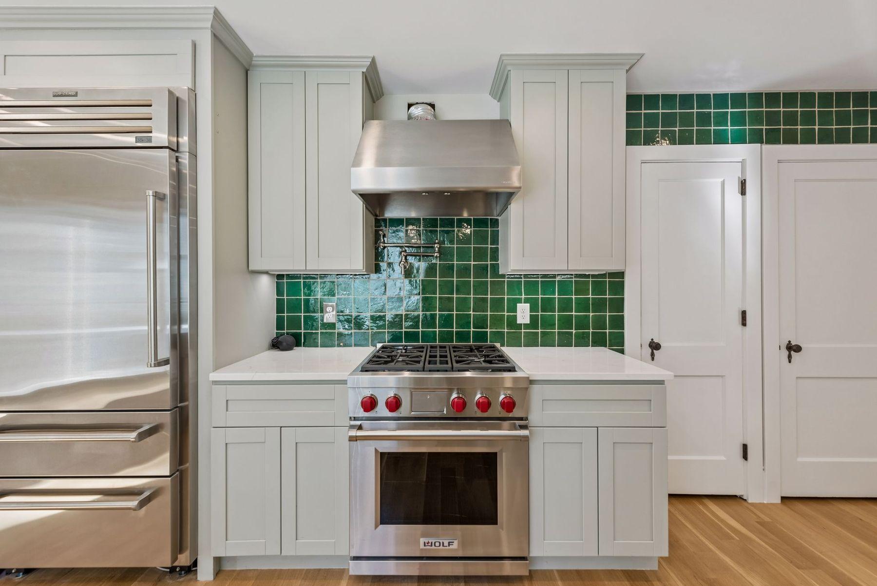 View of Residential at 4525 Abbott Avenue, Minneapolis MN 55410, Minneapolis (12 of 36) - Mike Wilen | Minnesota Team Real Estate