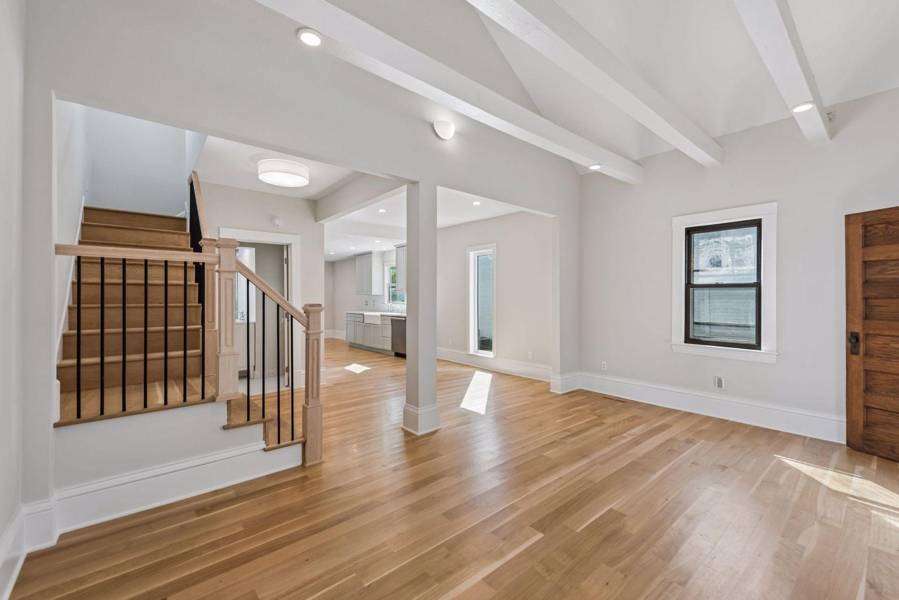 View of Residential at 4525 Abbott Avenue, Minneapolis MN 55410, Minneapolis (6 of 36) - Mike Wilen | Minnesota Team Real Estate