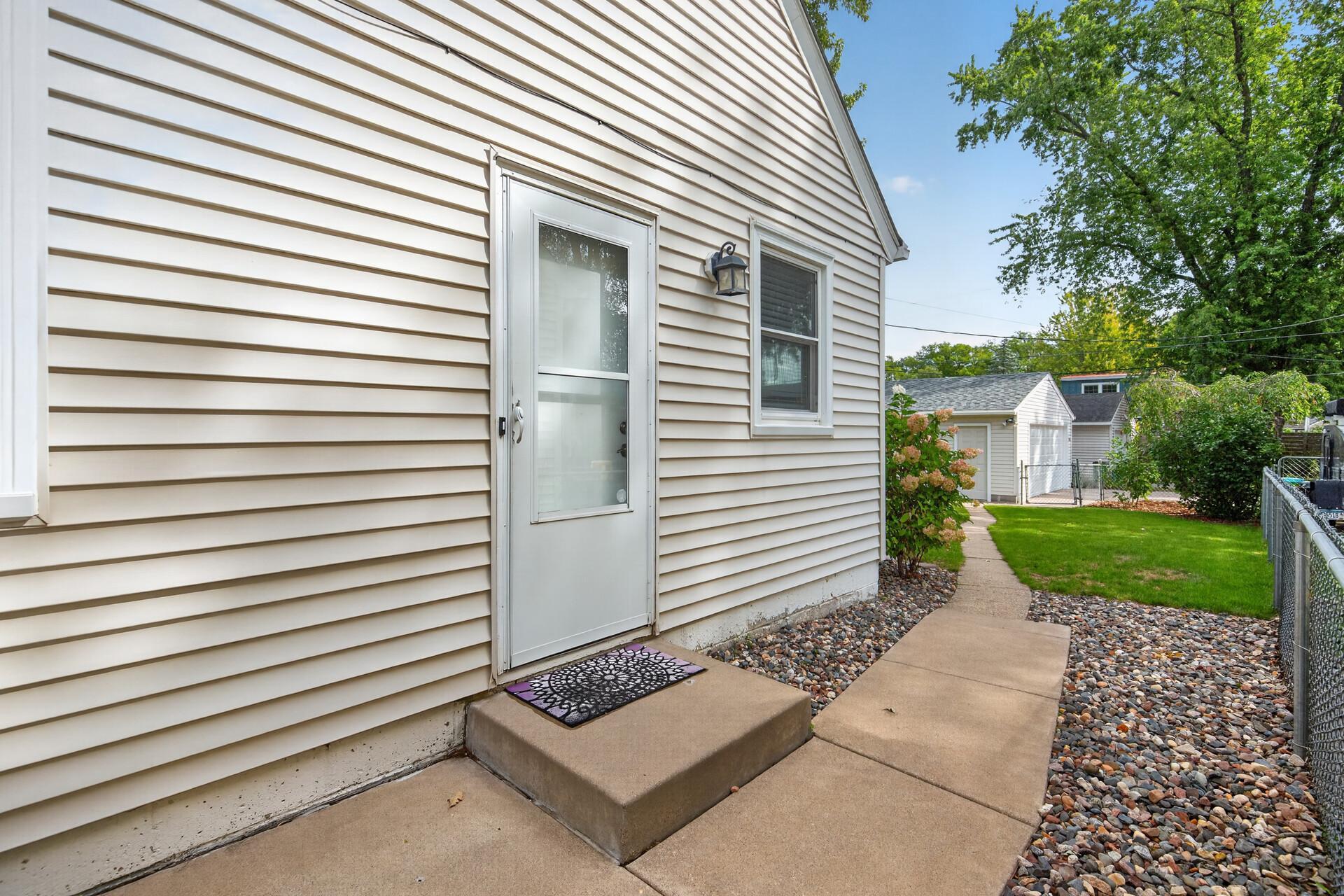View of Residential at 2705 Georgia Avenue, Saint Louis Park MN 55426, Saint Louis Park (35 of 51) - Mike Wilen | Minnesota Team Real Estate