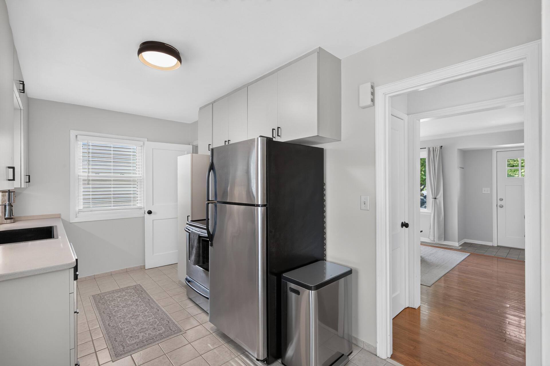 View of Residential at 2705 Georgia Avenue, Saint Louis Park MN 55426, Saint Louis Park (9 of 51) - Mike Wilen | Minnesota Team Real Estate