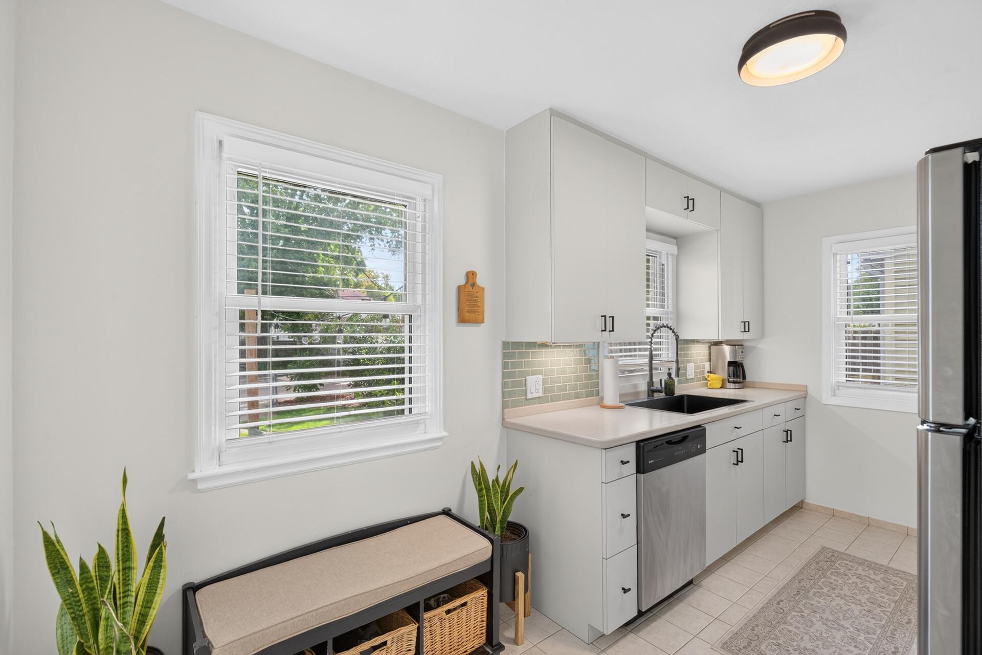 View of Residential at 2705 Georgia Avenue, Saint Louis Park MN 55426, Saint Louis Park (8 of 51) - Mike Wilen | Minnesota Team Real Estate