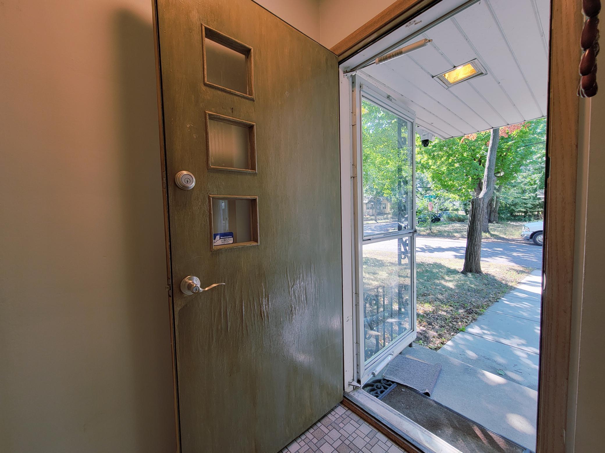 View of Residential at 4601 Oliver Ave N, Minneapolis MN 55412, Minneapolis (9 of 35) - Mike Wilen | Minnesota Team Real Estate