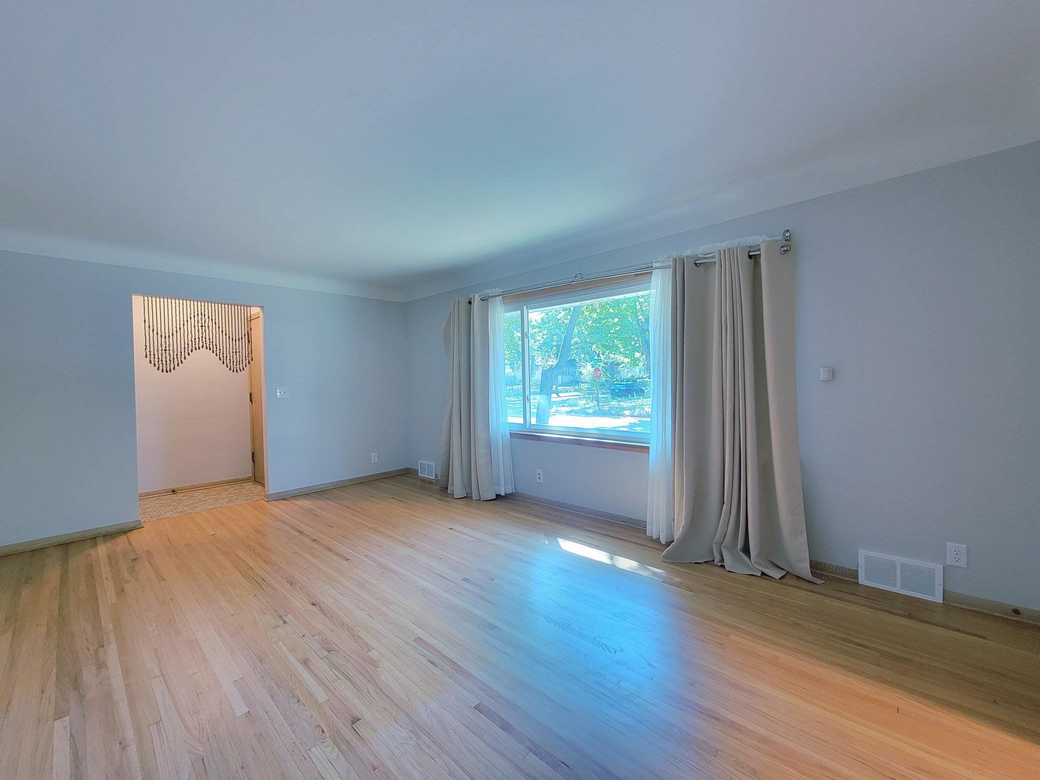 View of Residential at 4601 Oliver Ave N, Minneapolis MN 55412, Minneapolis (16 of 35) - Mike Wilen | Minnesota Team Real Estate