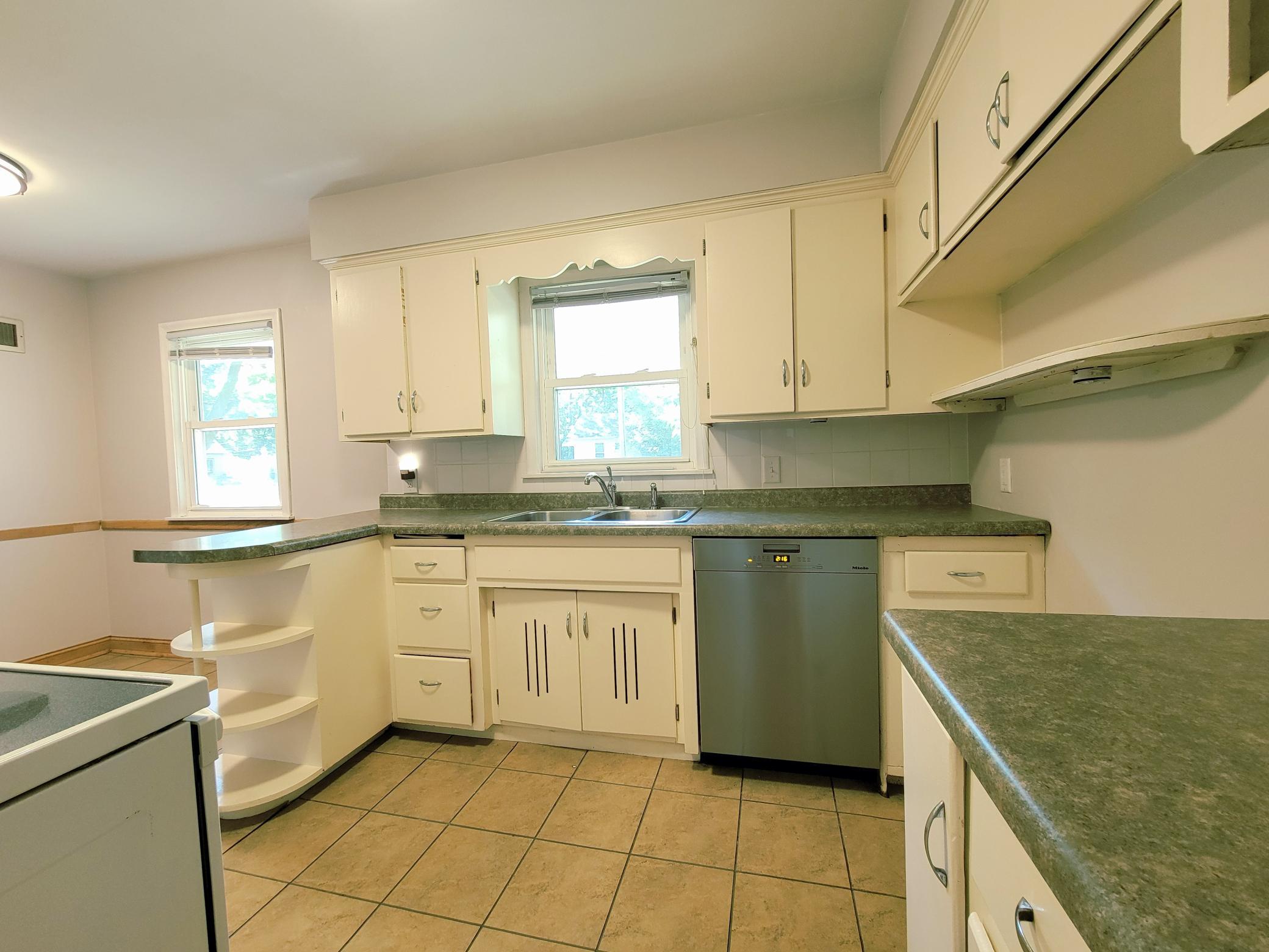 View of Residential at 4601 Oliver Ave N, Minneapolis MN 55412, Minneapolis (11 of 35) - Mike Wilen | Minnesota Team Real Estate