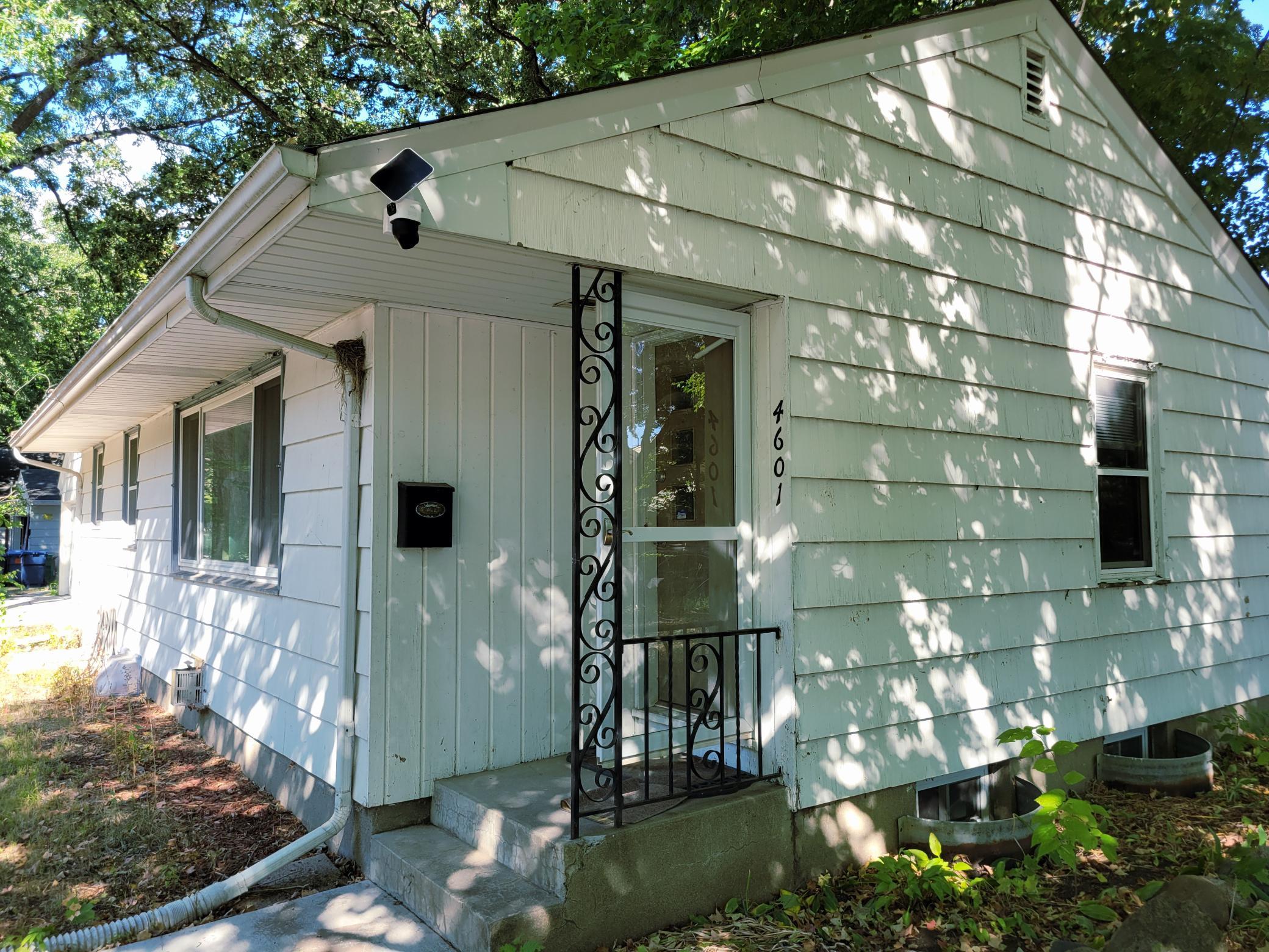 View of Residential at 4601 Oliver Ave N, Minneapolis MN 55412, Minneapolis (3 of 35) - Mike Wilen | Minnesota Team Real Estate