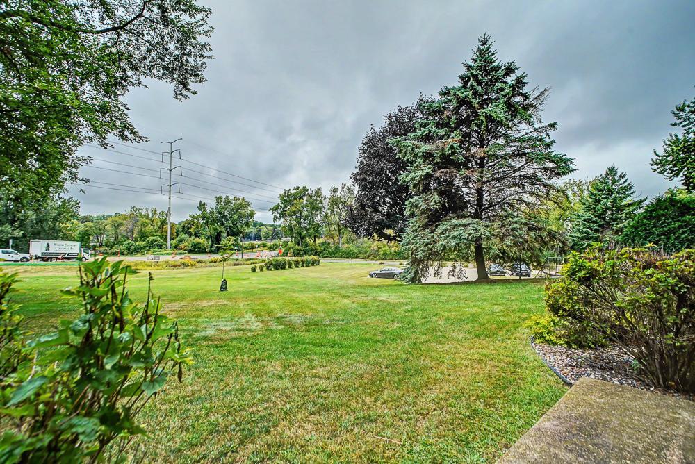 View of Residential at 2680 Oxford Street #107, Roseville MN 55113, Roseville (23 of 39) - Mike Wilen | Minnesota Team Real Estate