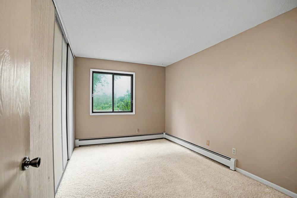 View of Residential at 2680 Oxford Street #107, Roseville MN 55113, Roseville (7 of 39) - Mike Wilen | Minnesota Team Real Estate